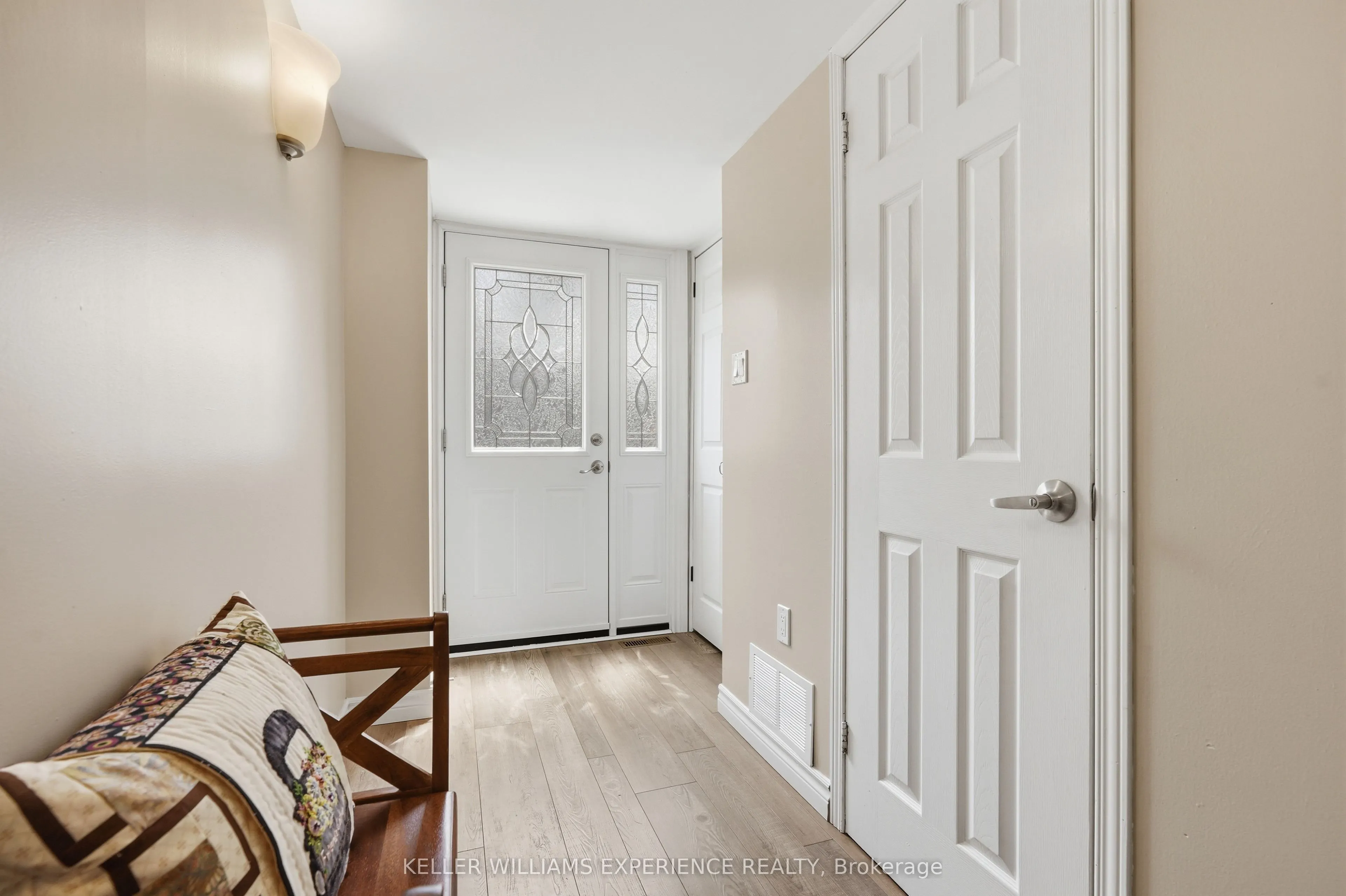 246 Tupper Boulevard #8