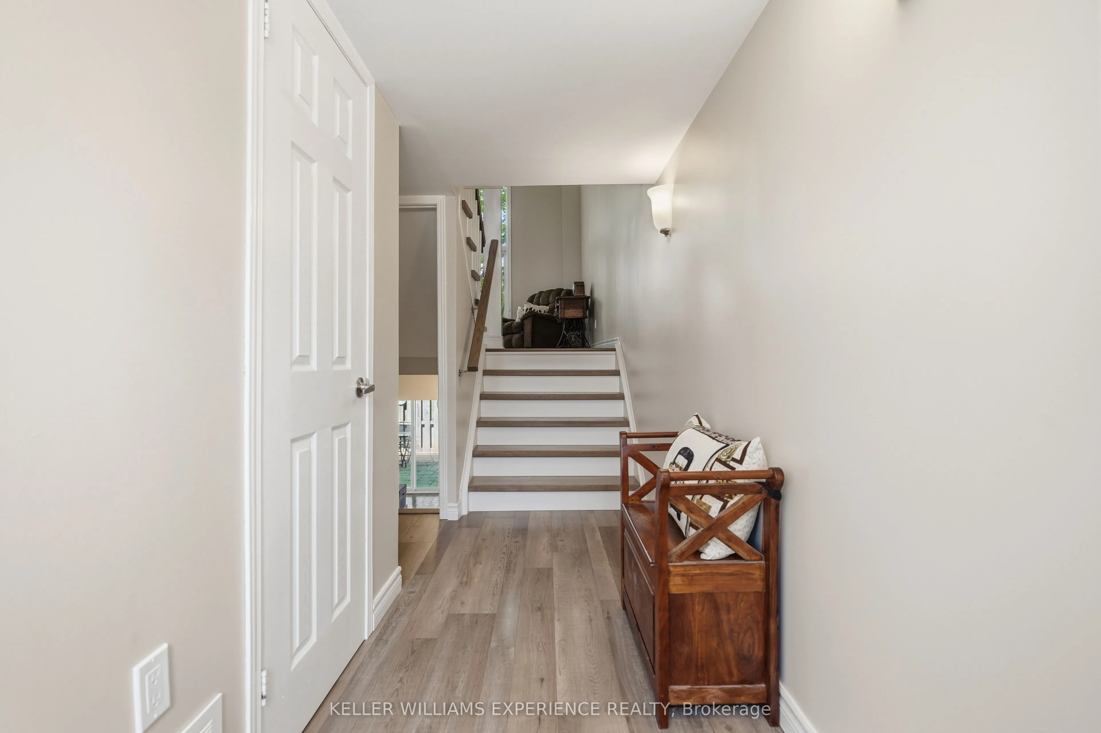246 Tupper Boulevard #8