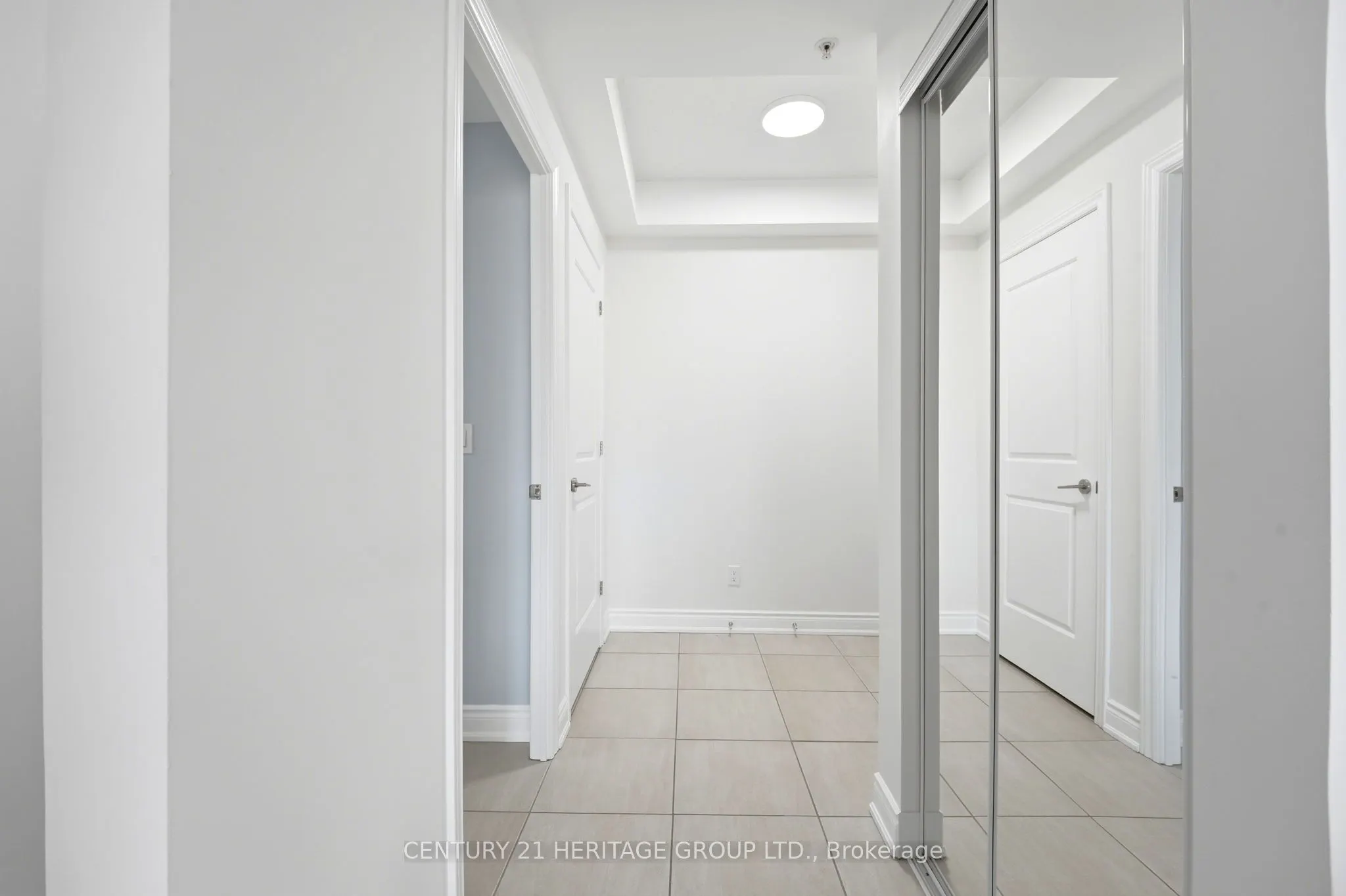 9090 Yonge Street #1106B