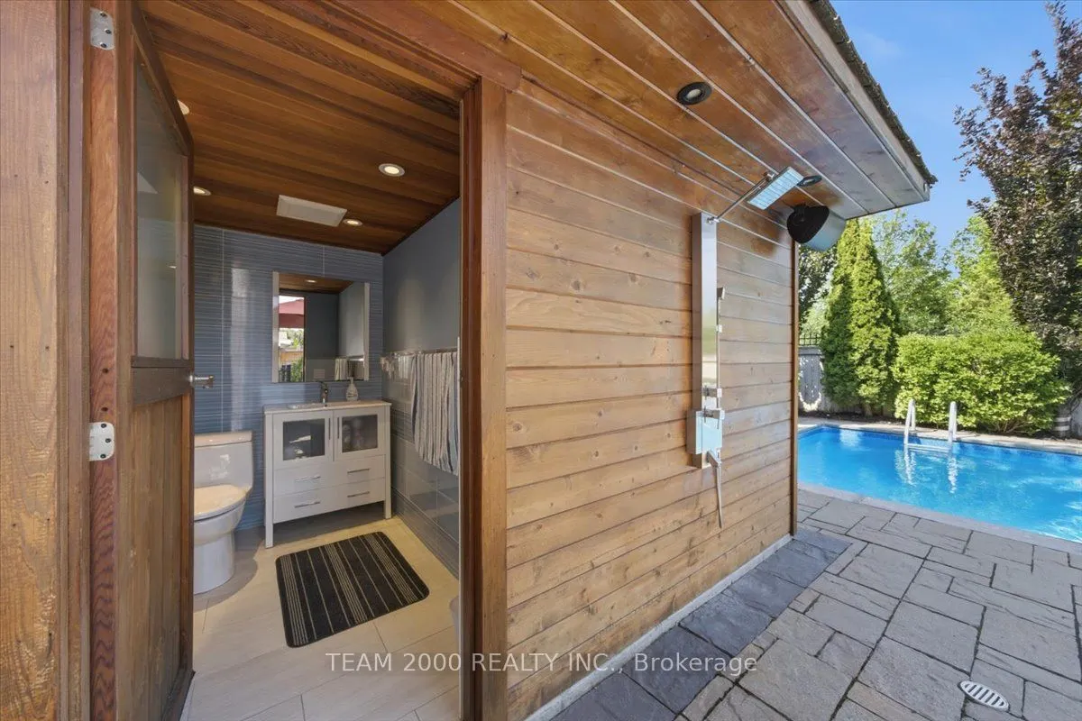 2 Monteverde Way