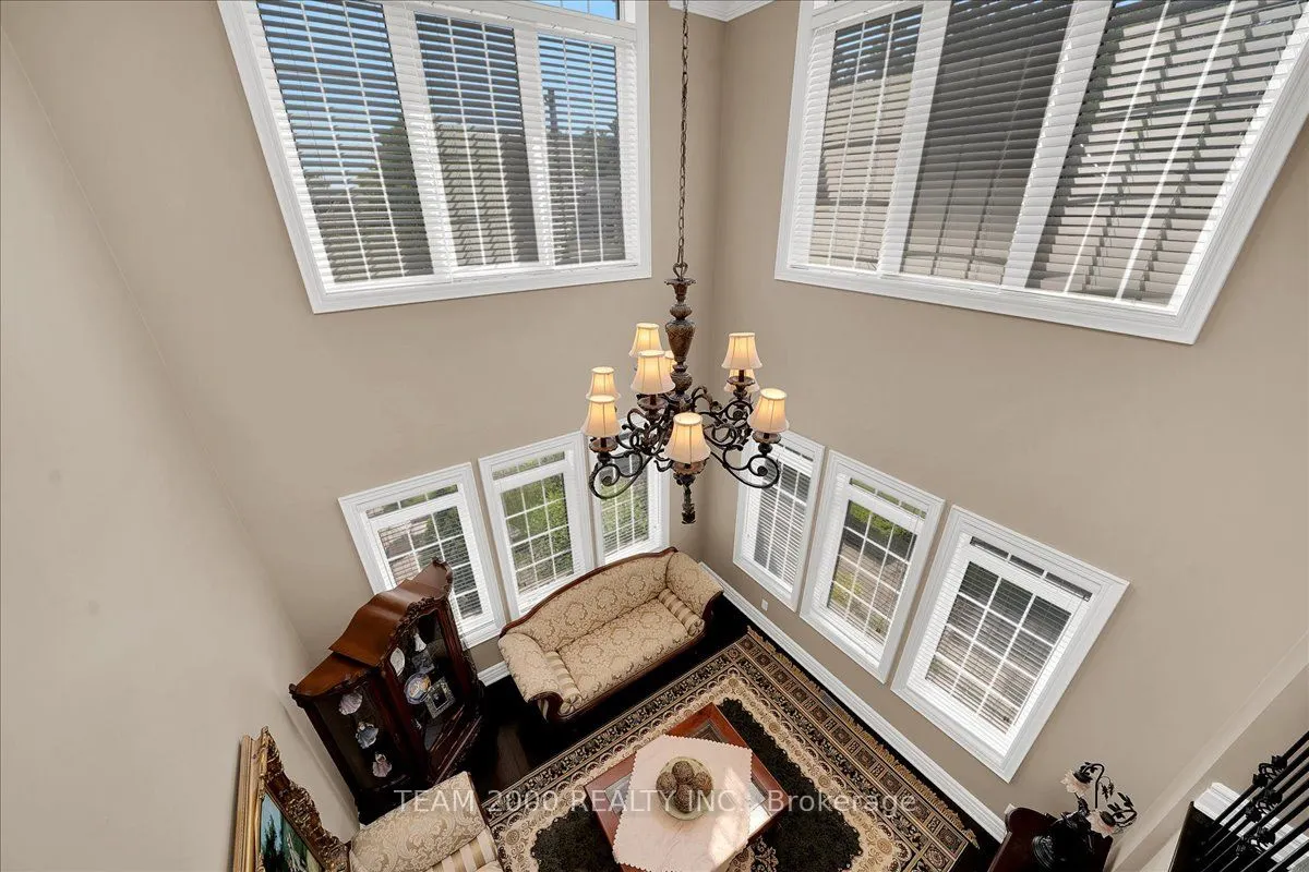 2 Monteverde Way