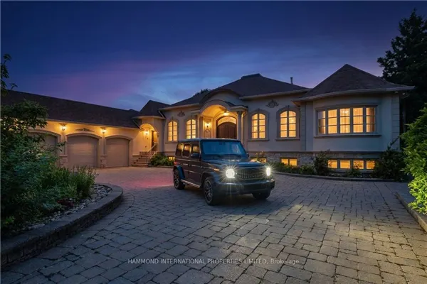 12 Denham Drive