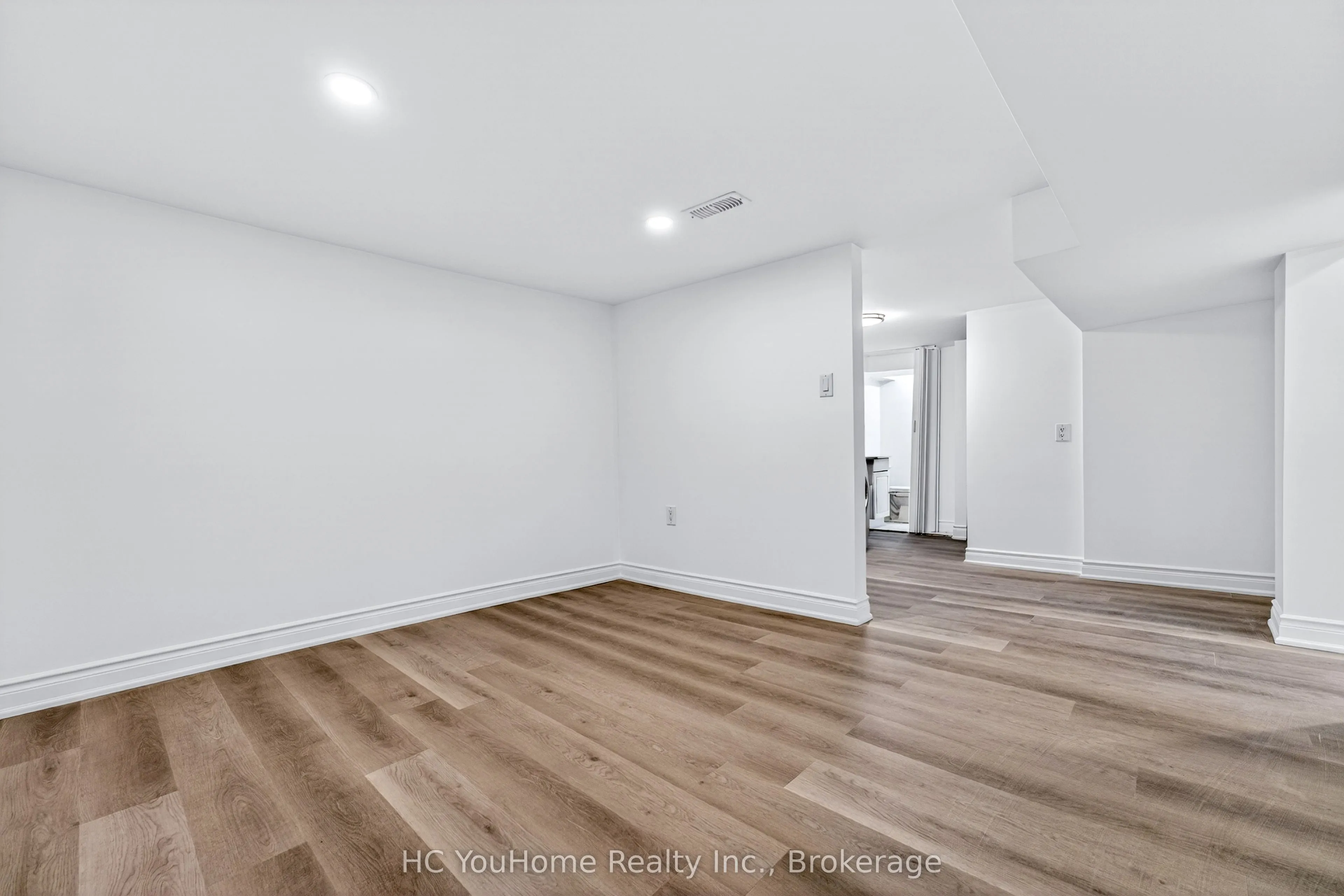 230 East Street