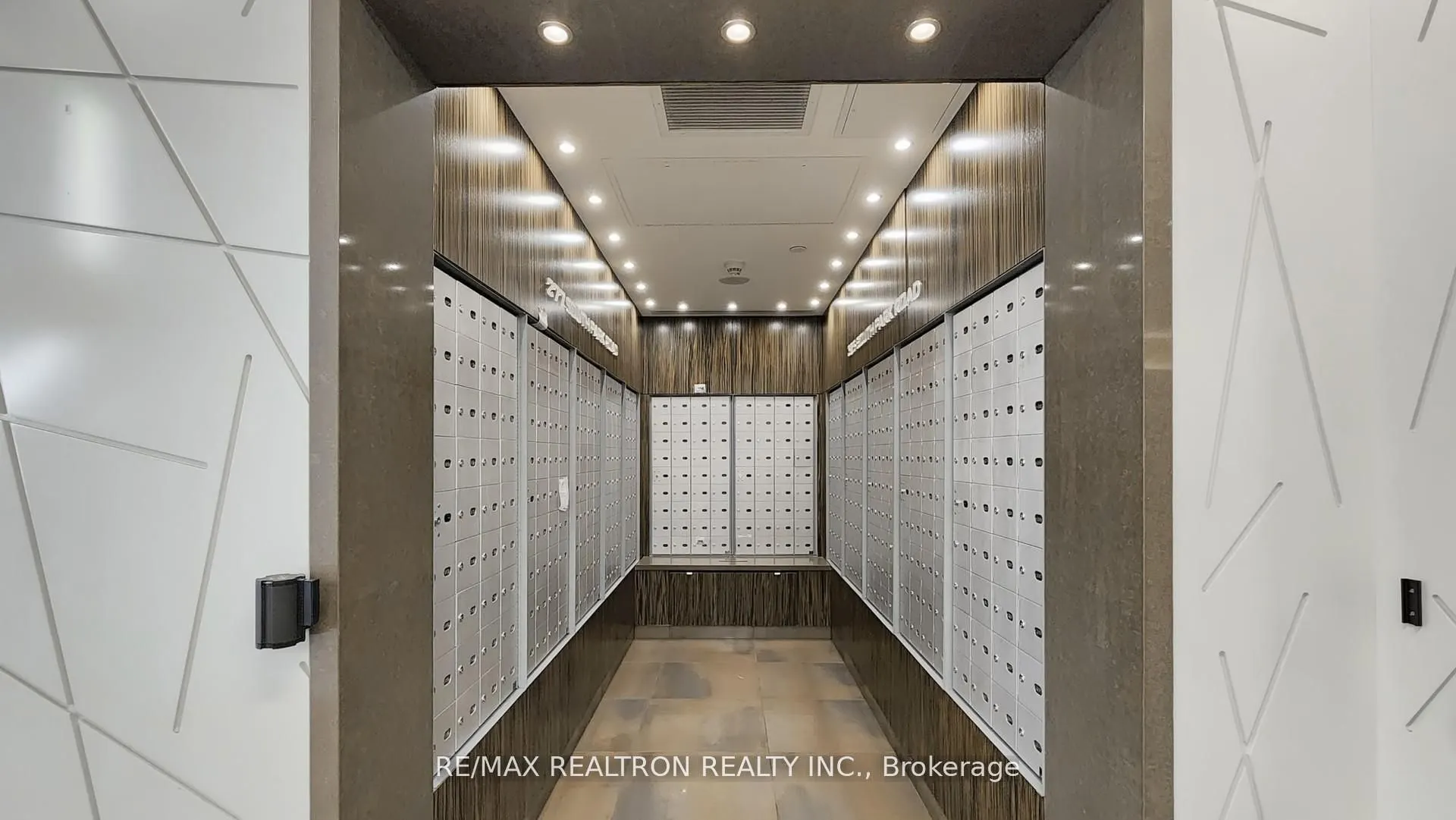 277 South Park Road #203