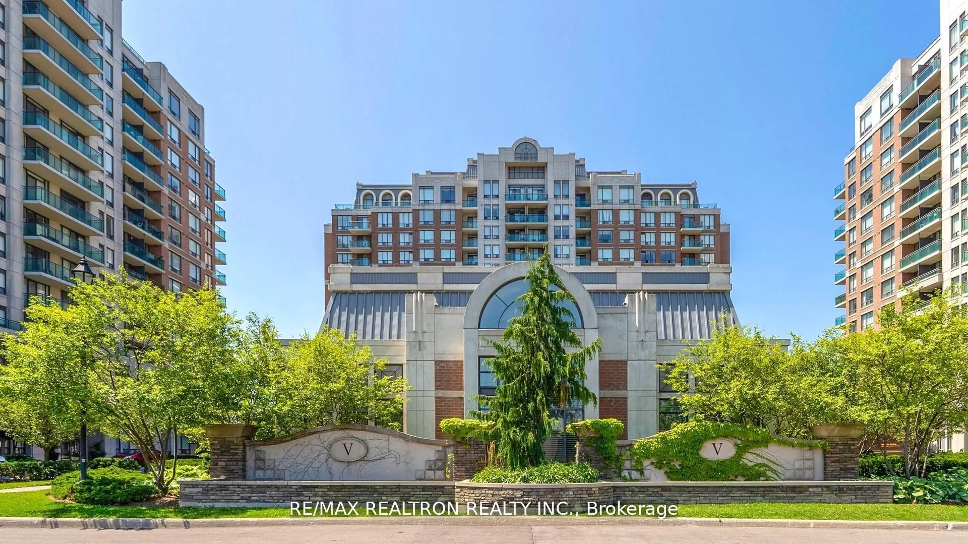 330 Red Maple Road #103