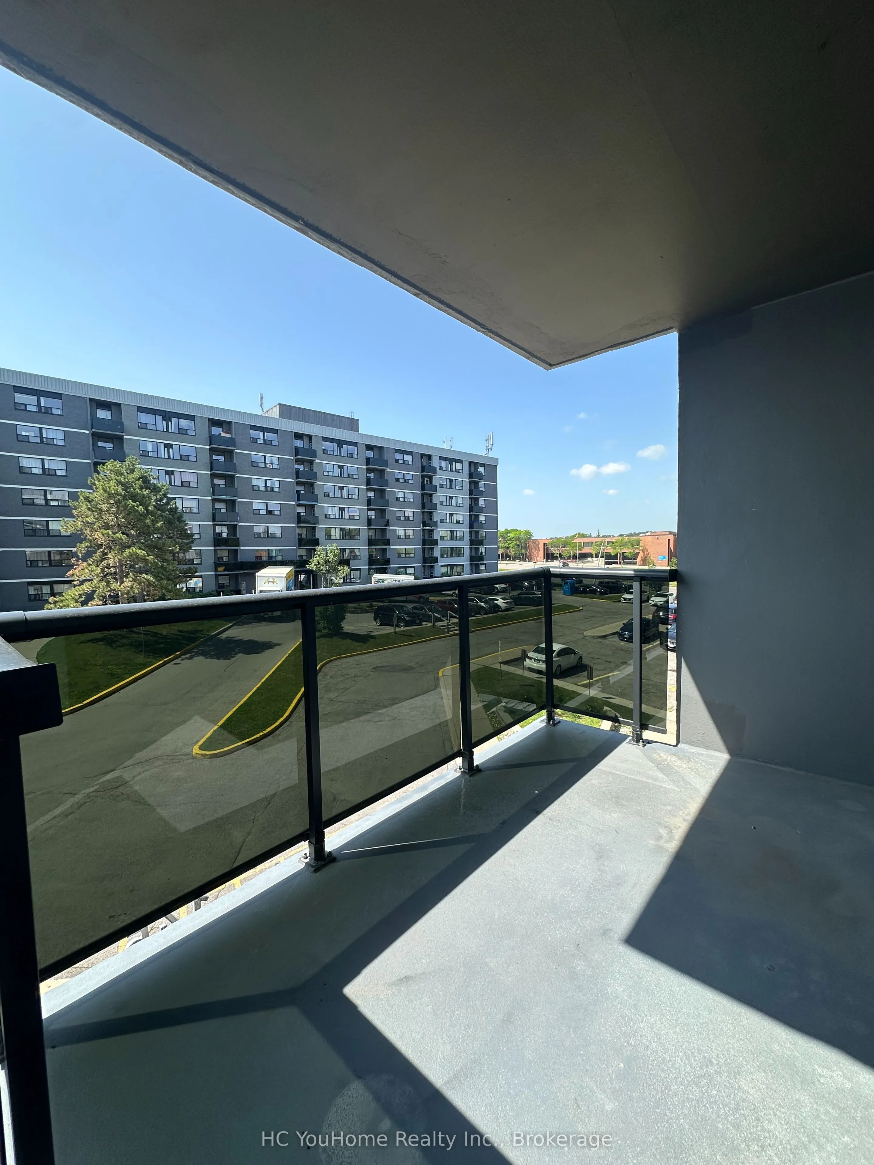 145 wellington Street W #301