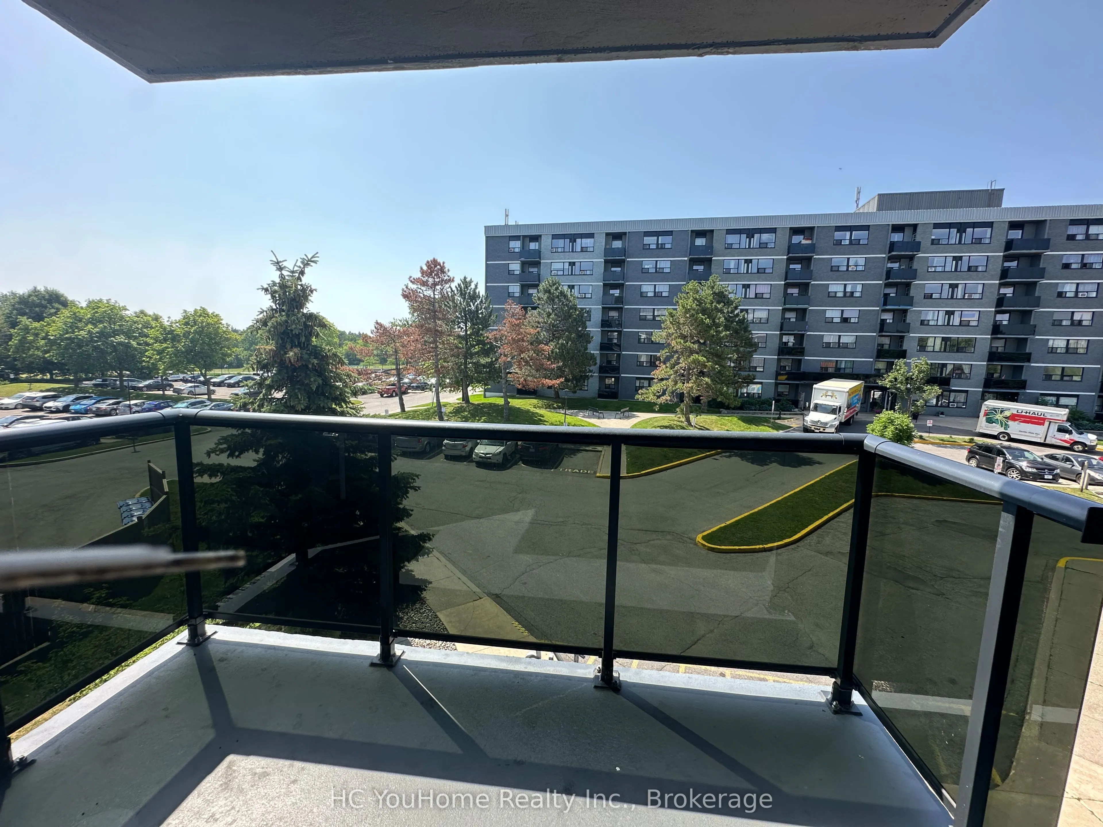 145 wellington Street W #301