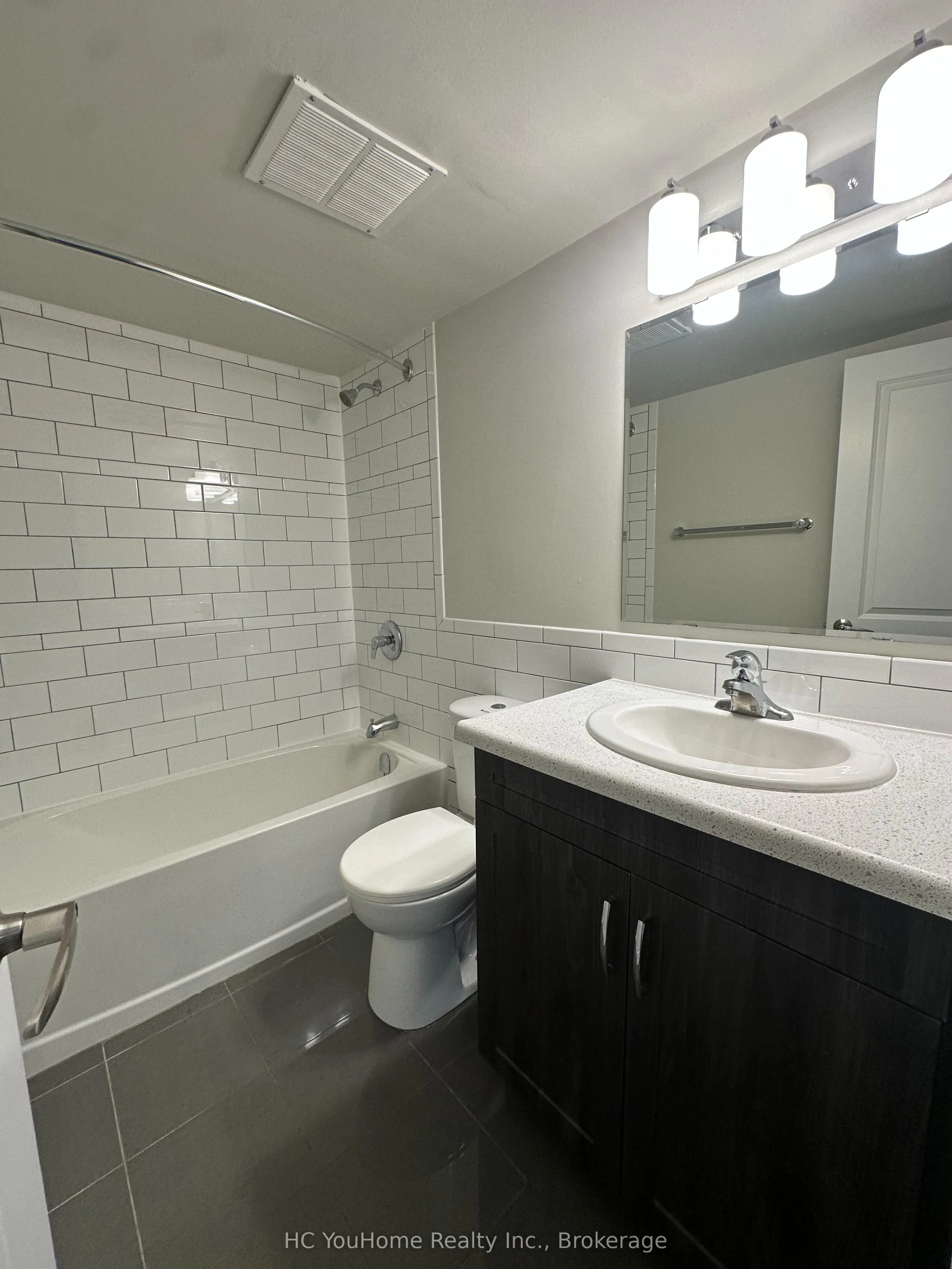 145 wellington Street W #301