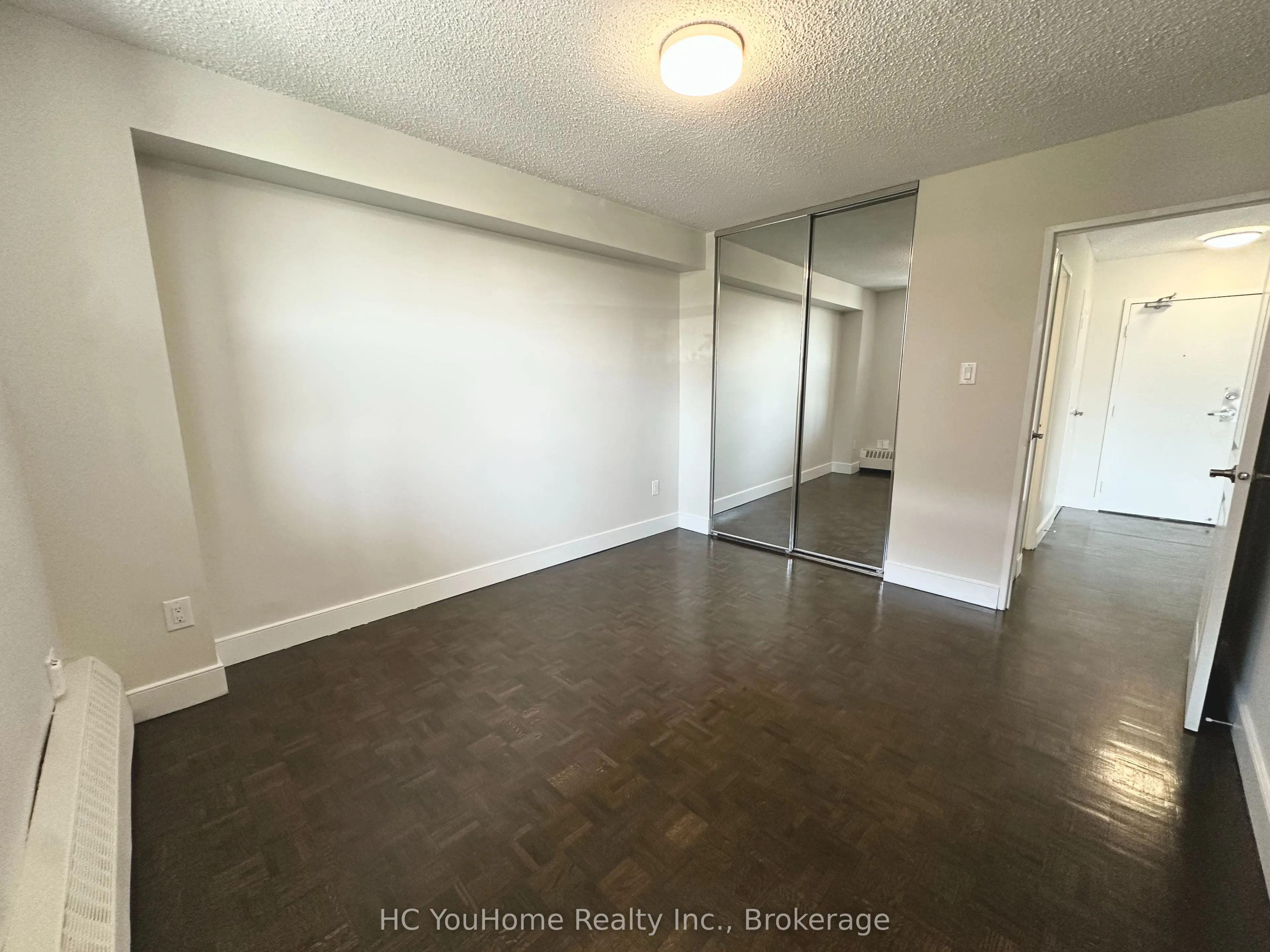 145 wellington Street W #301