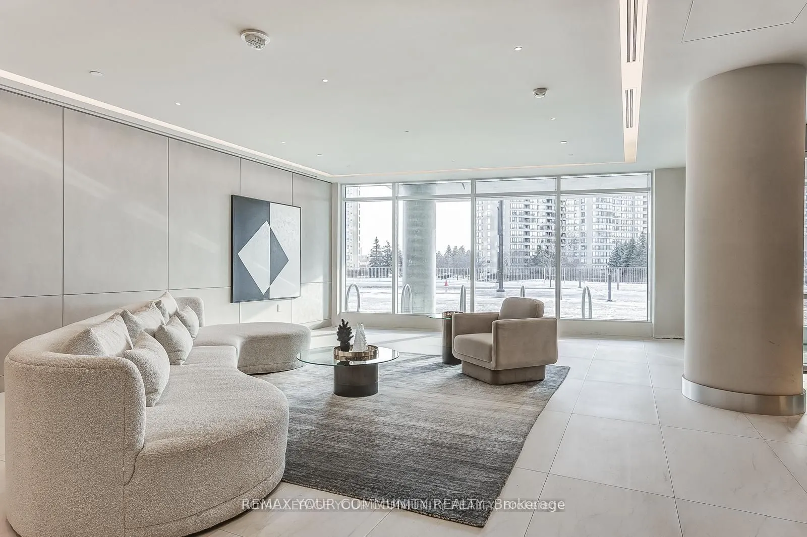 30 Upper Mall Way #3006