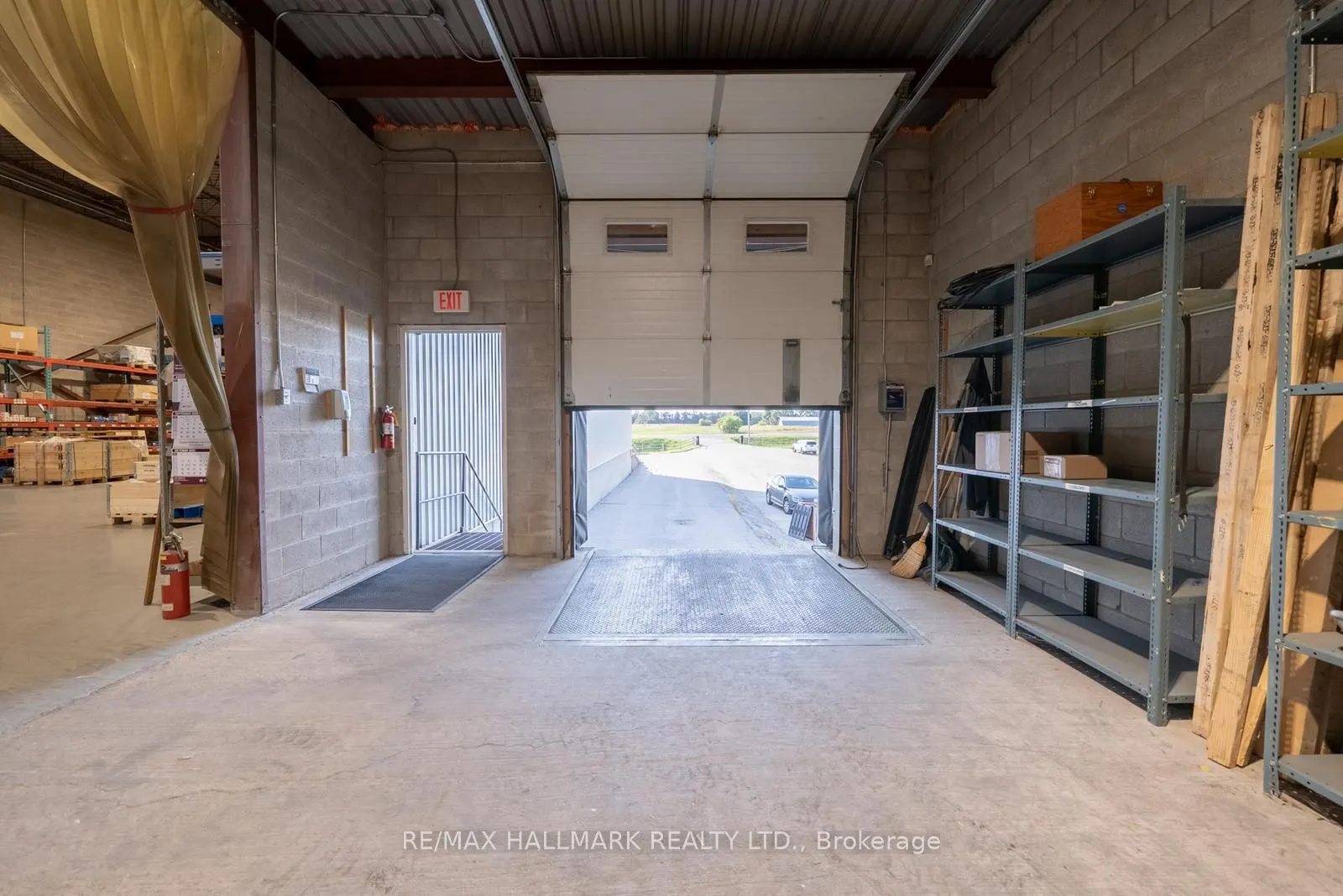 4700 Concession 4 Road #7