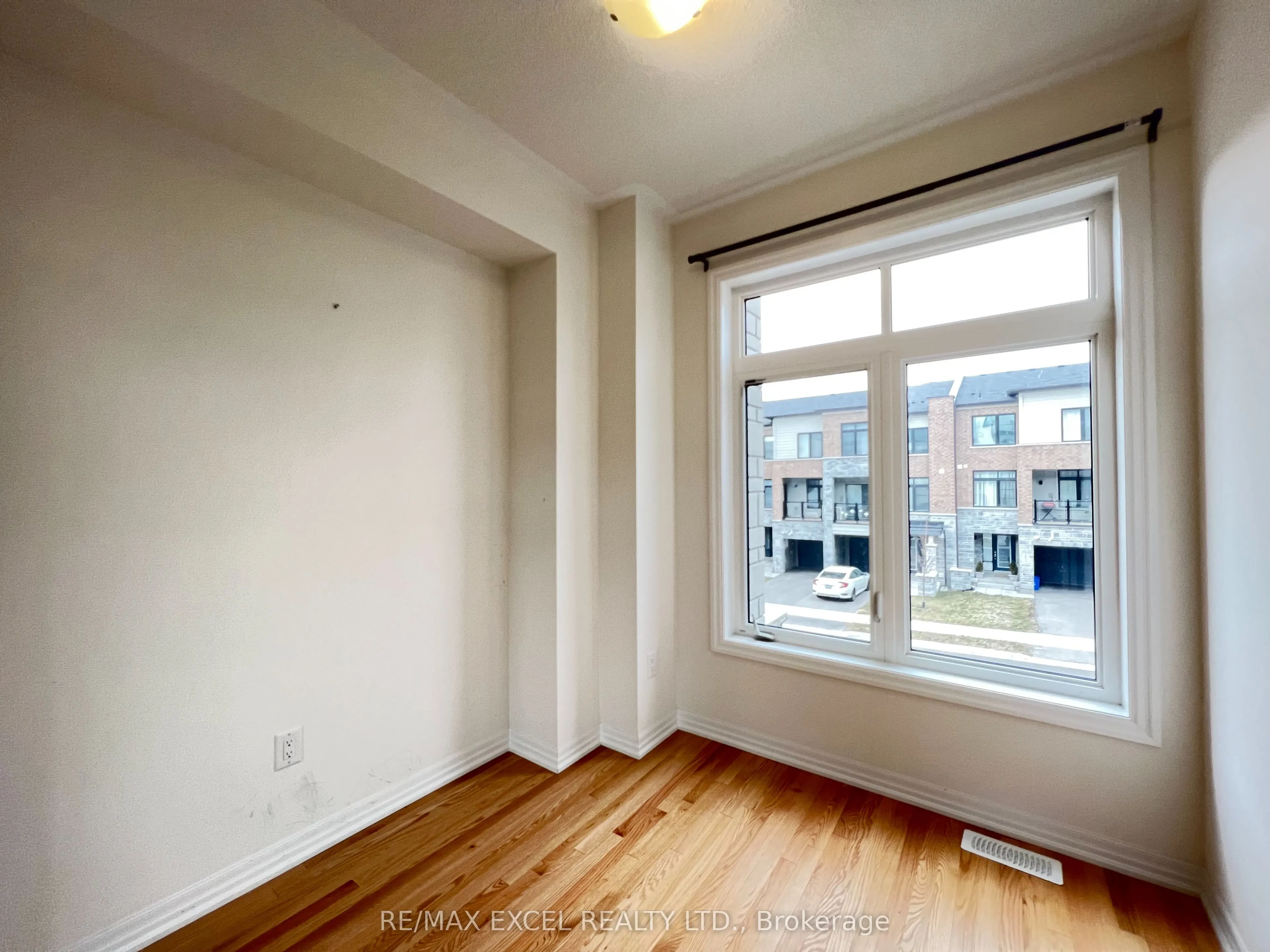 251 Vivant Street