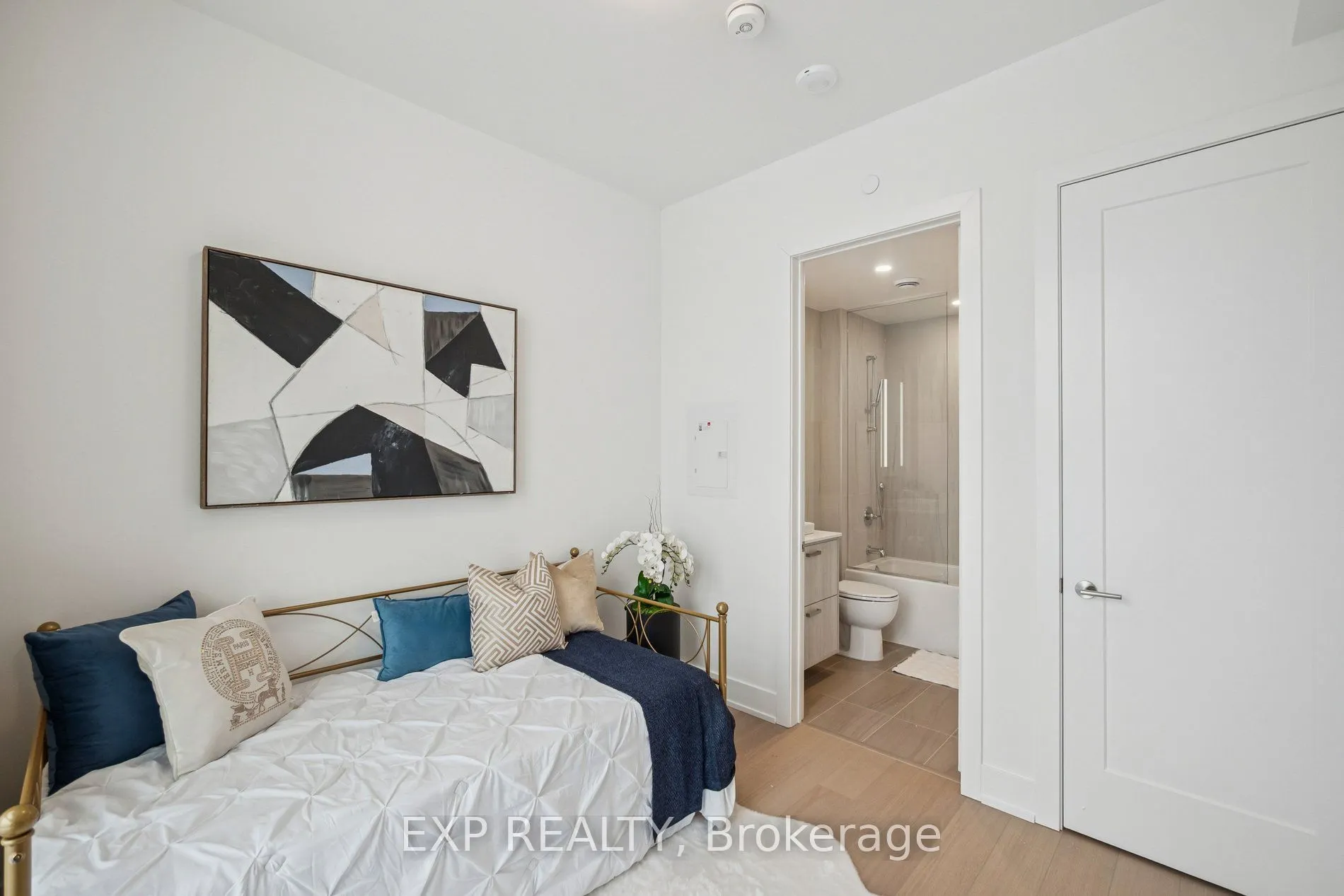 399 Royal Orchard Boulevard #315