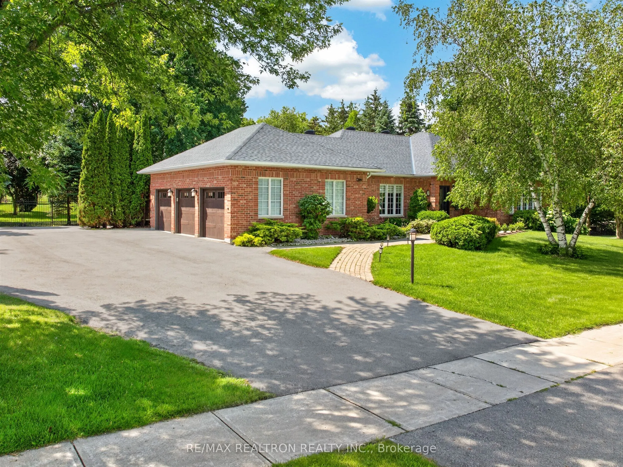7 Maplehyrn Avenue