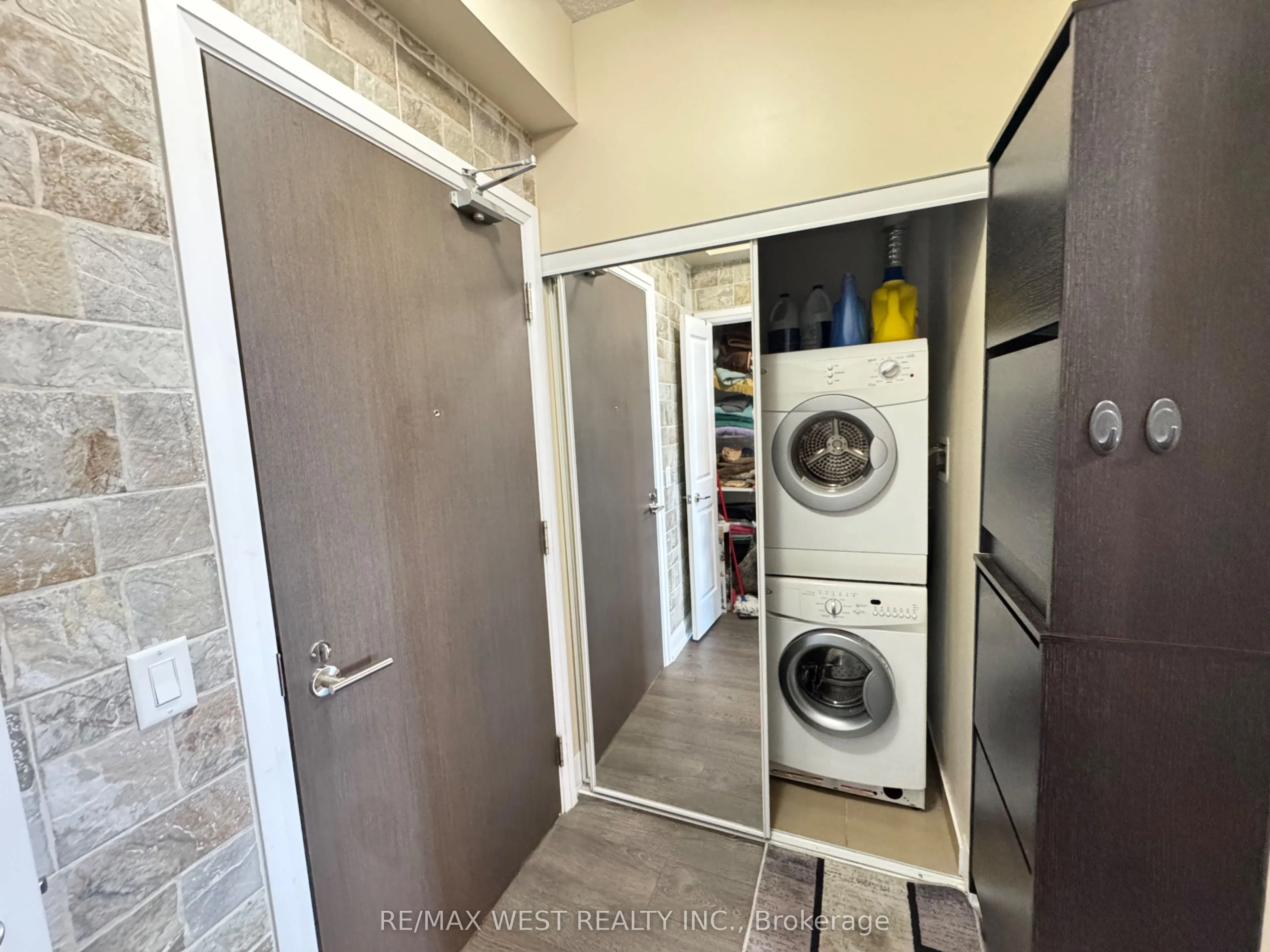 7900 Bathurst Street #714