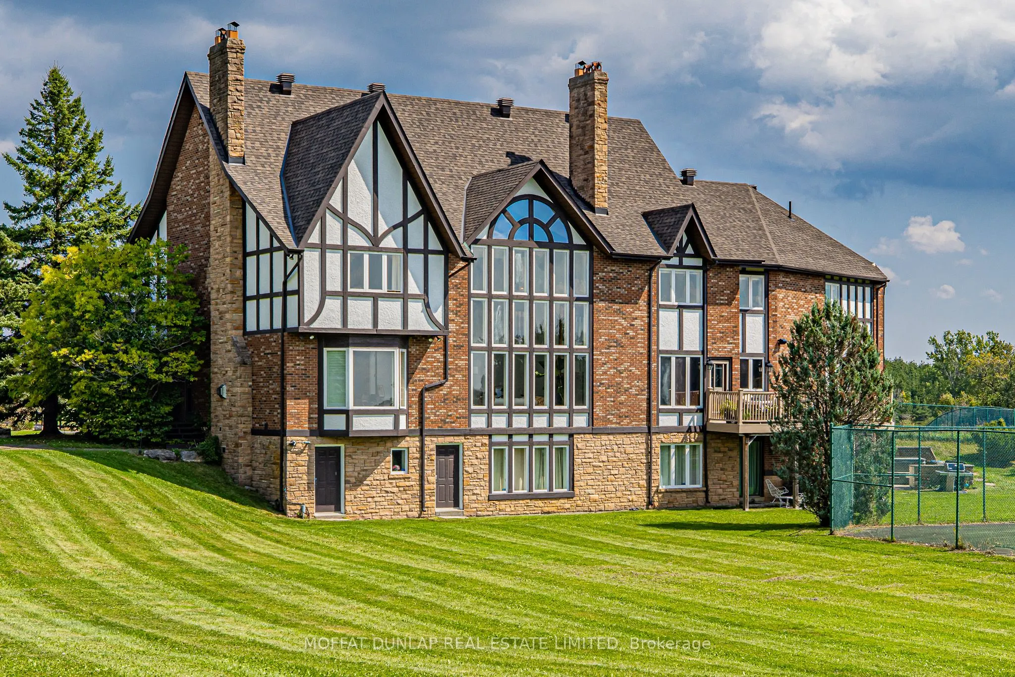 15600 Eleventh Concession Road