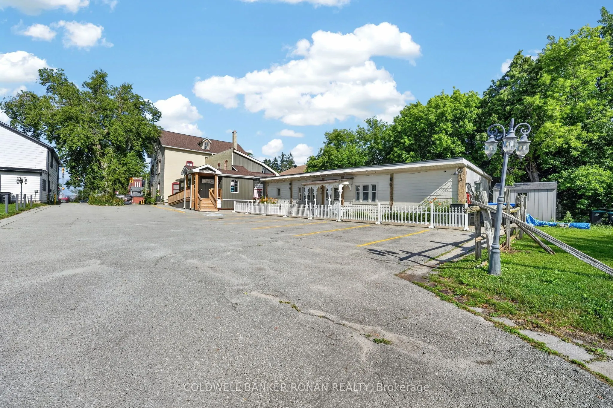 238 Barrie Street