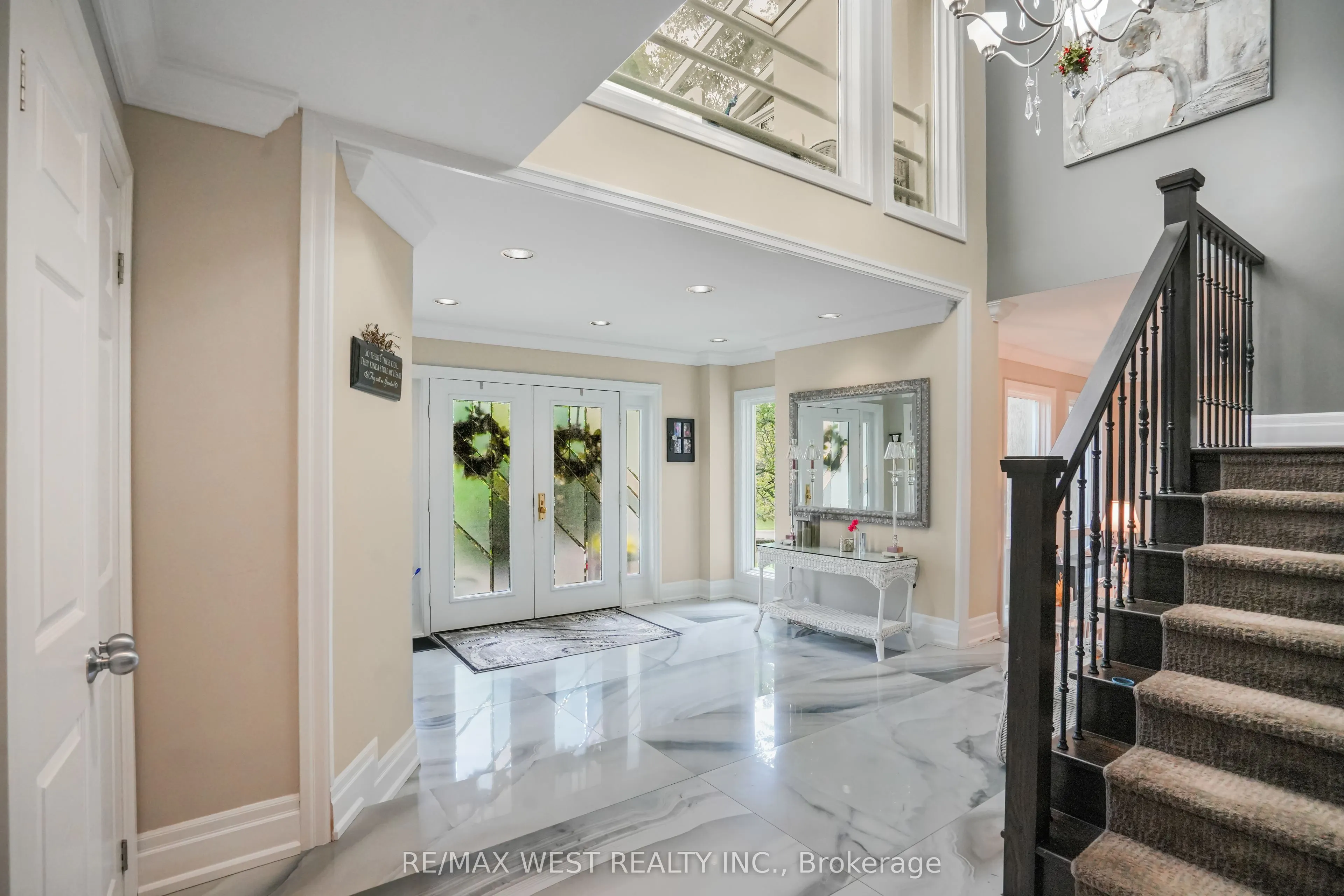 179 Ellis Avenue