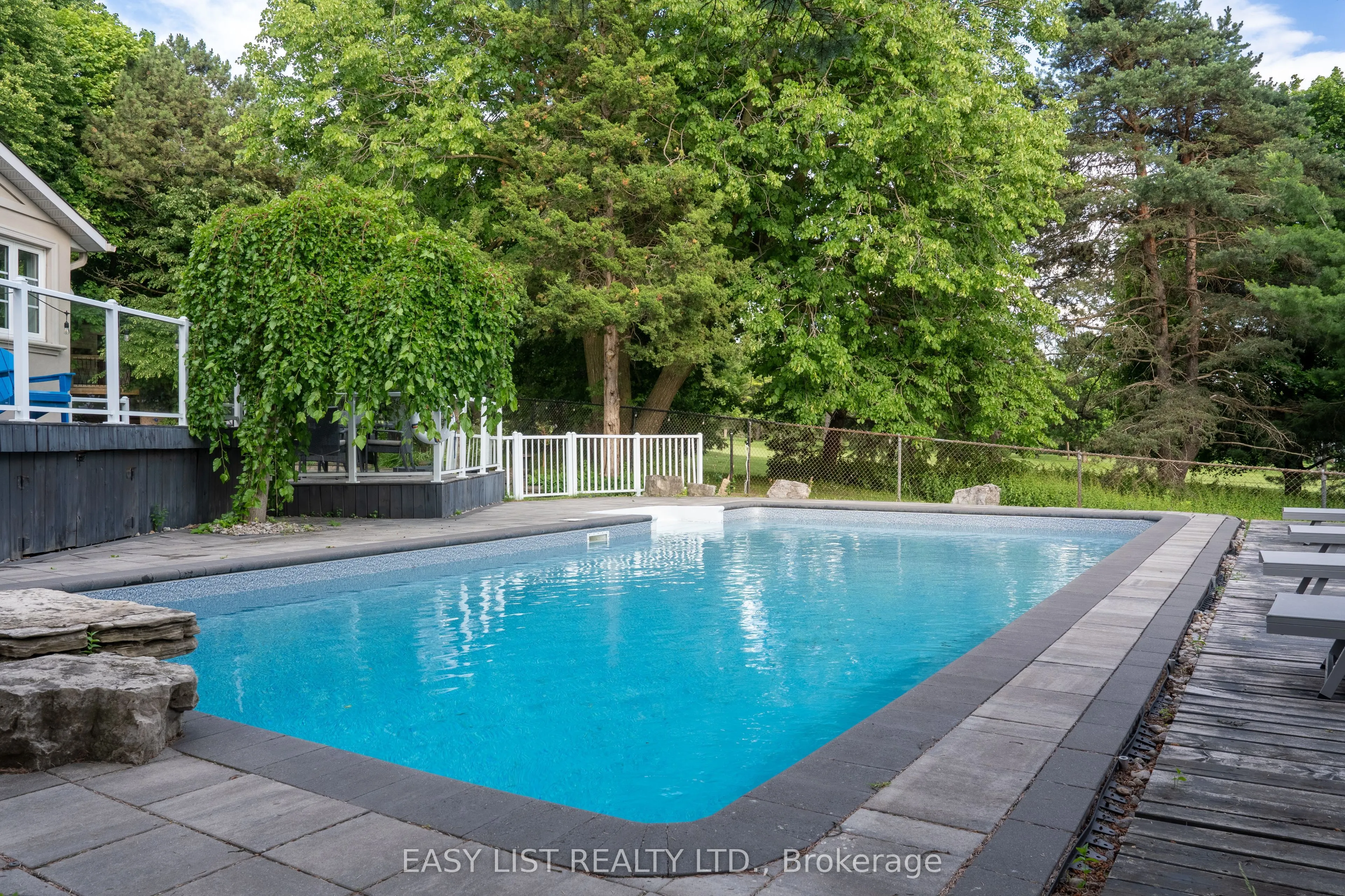 21 Kings Inn Trail
