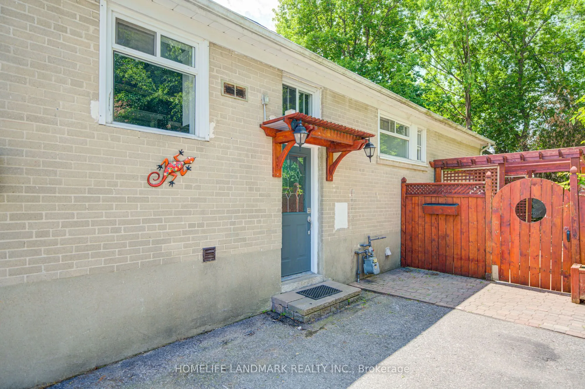 167 Taylor Mills Drive N