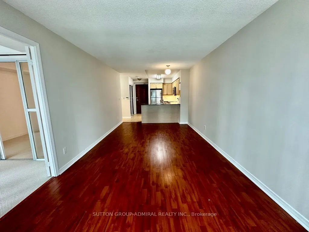 185 Oneida Crescent #911