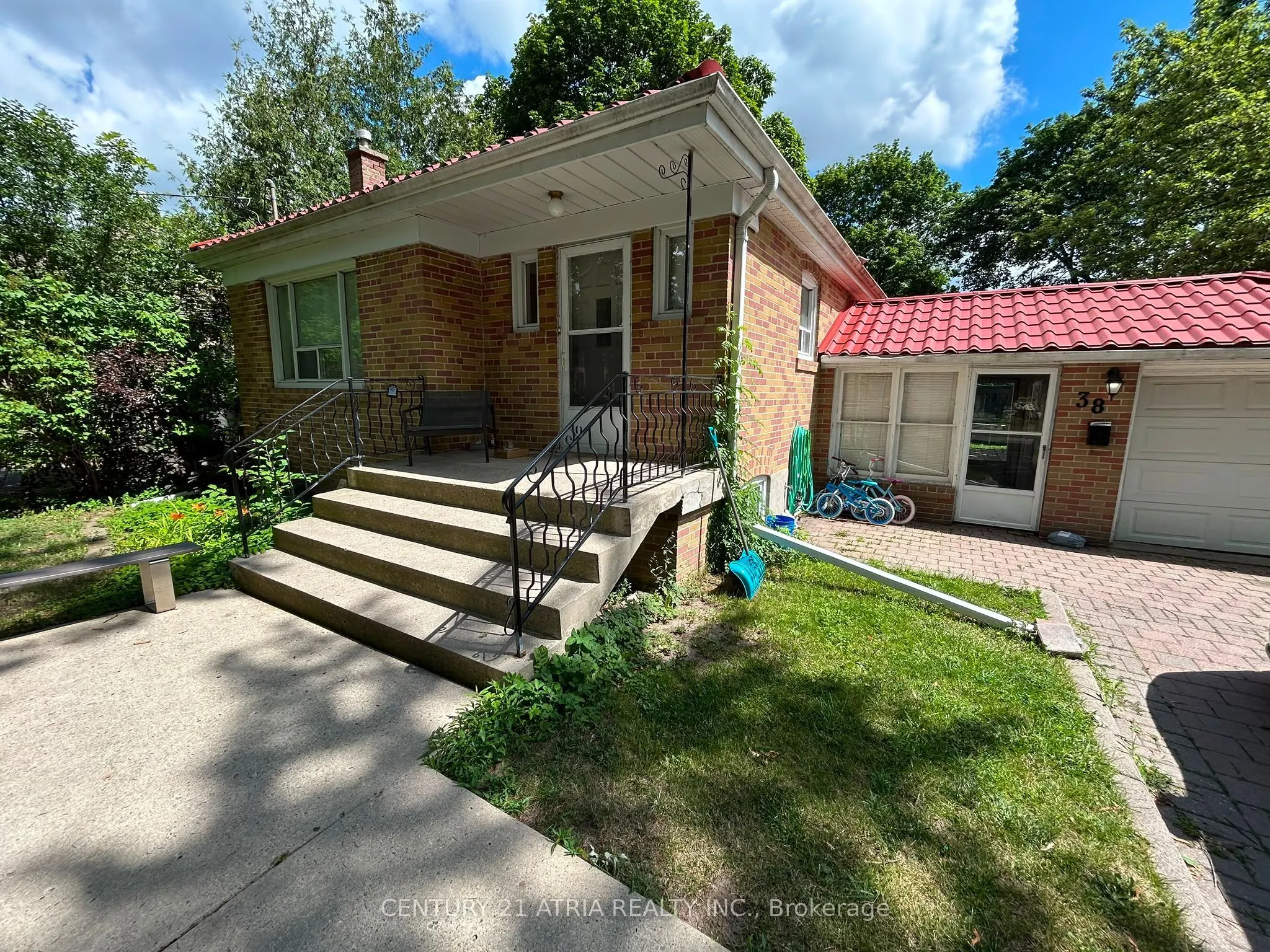 38 Harding Boulevard #Main