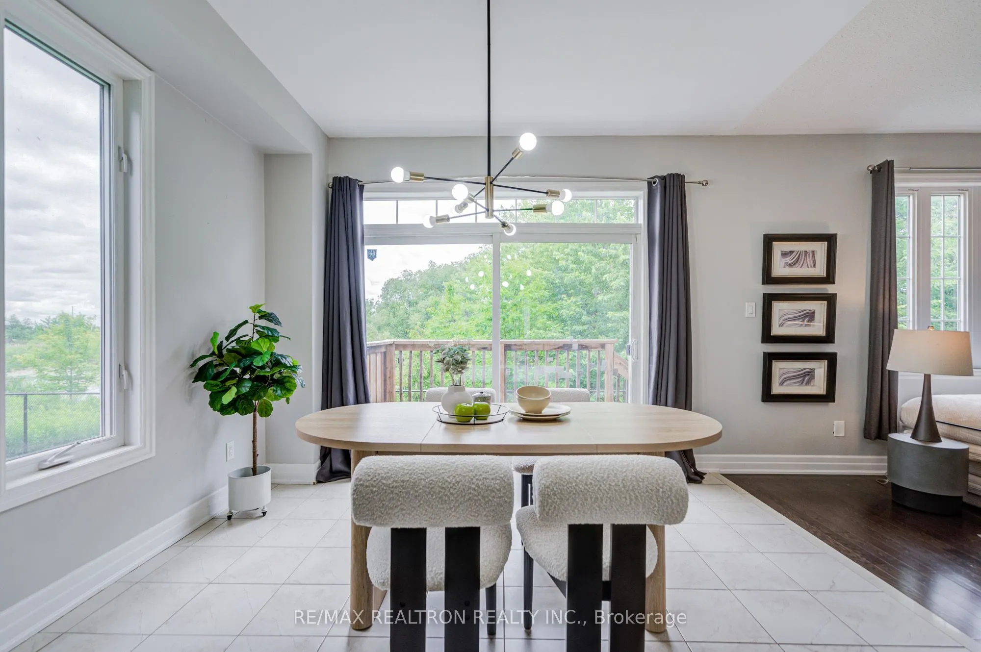 48 Robert Wilson Crescent