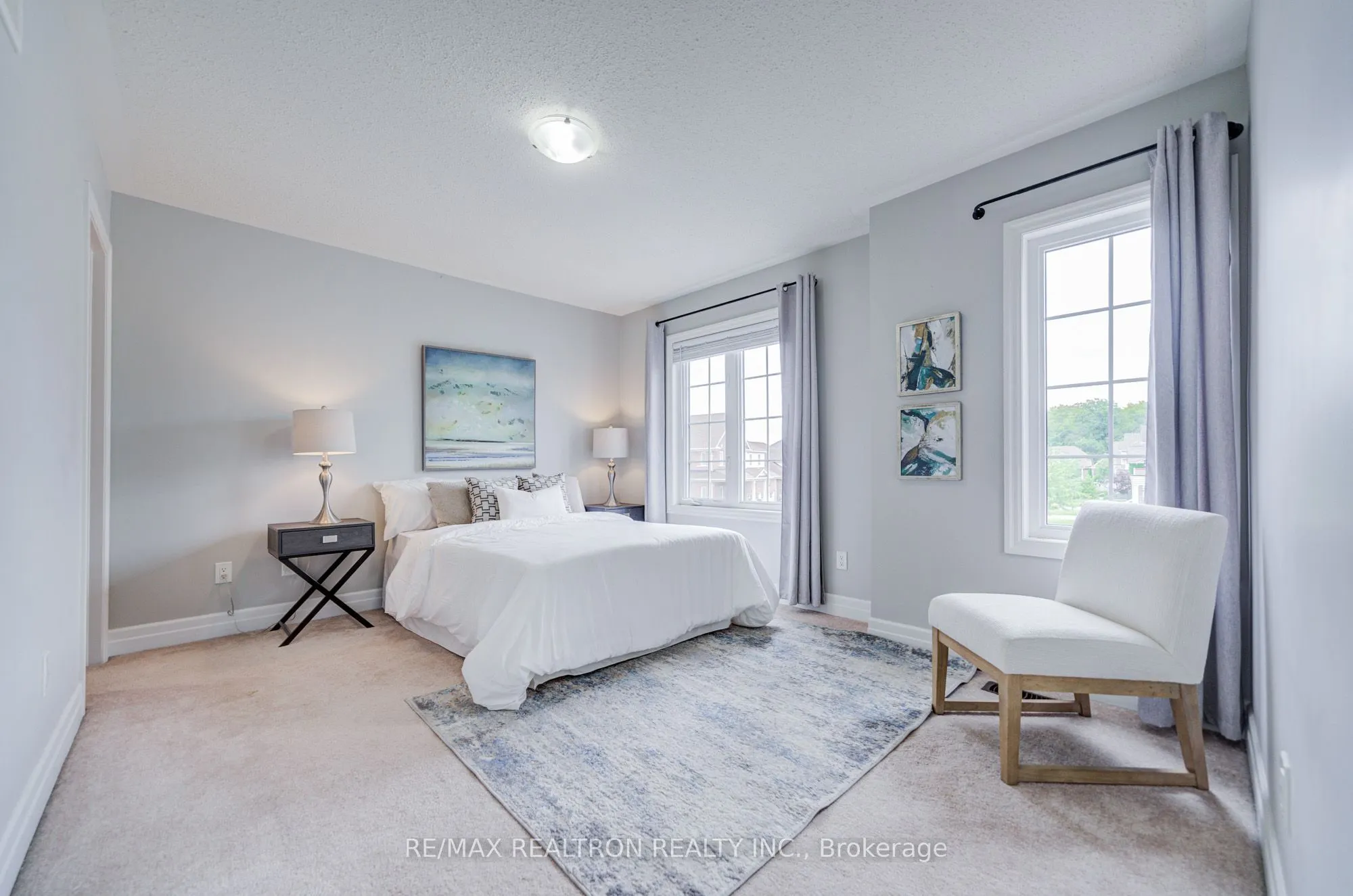 48 Robert Wilson Crescent