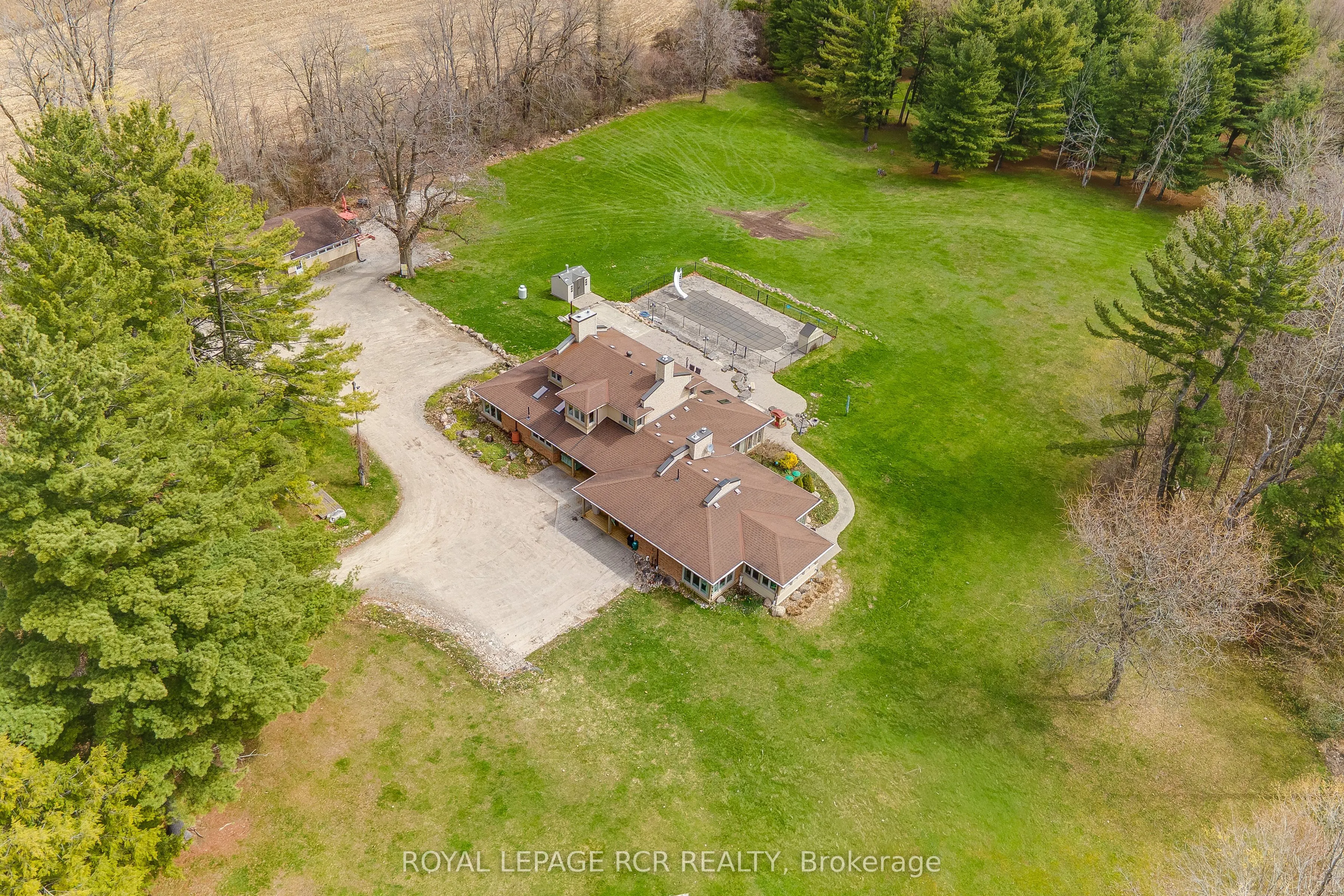 16365 Bathurst Street