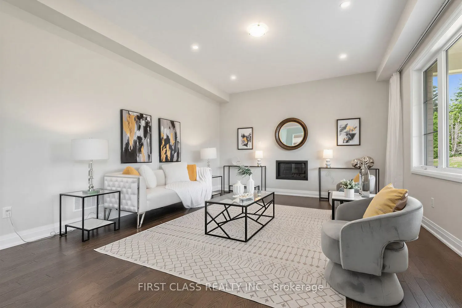 15 Kenneth Campbell Court