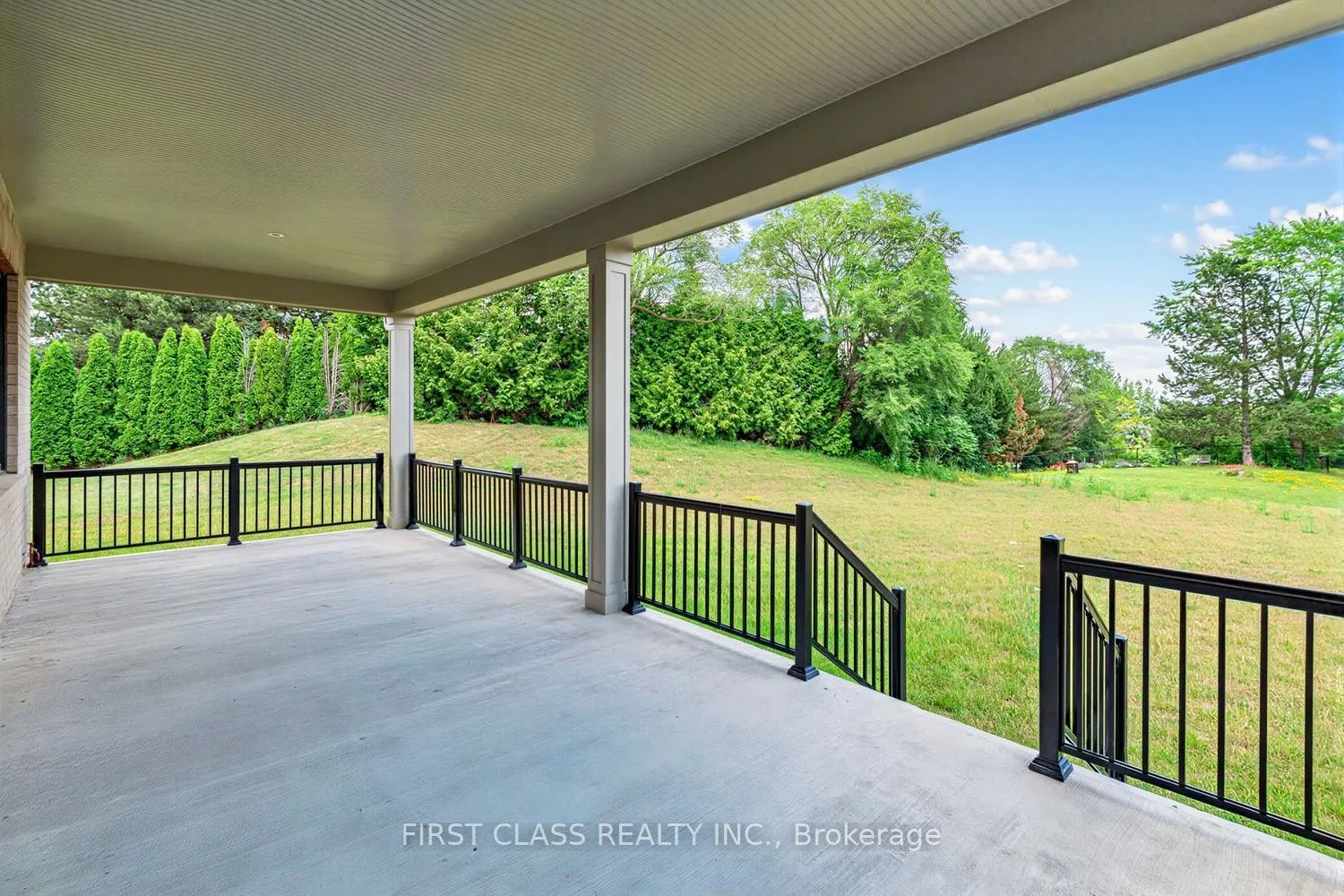 15 Kenneth Campbell Court