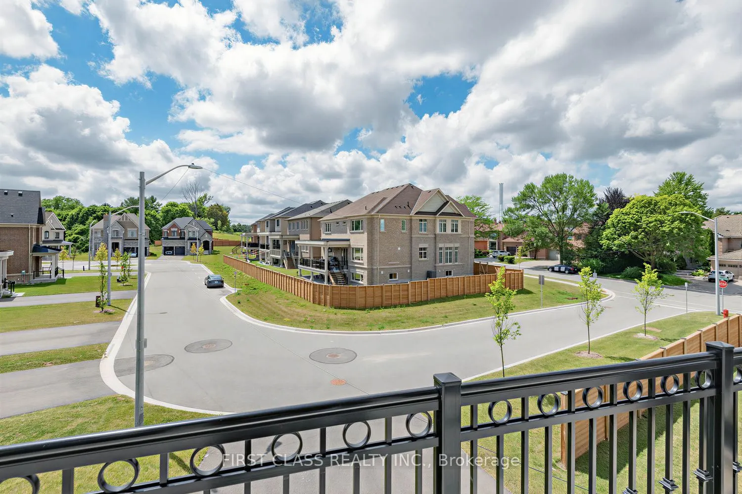 15 Kenneth Campbell Court