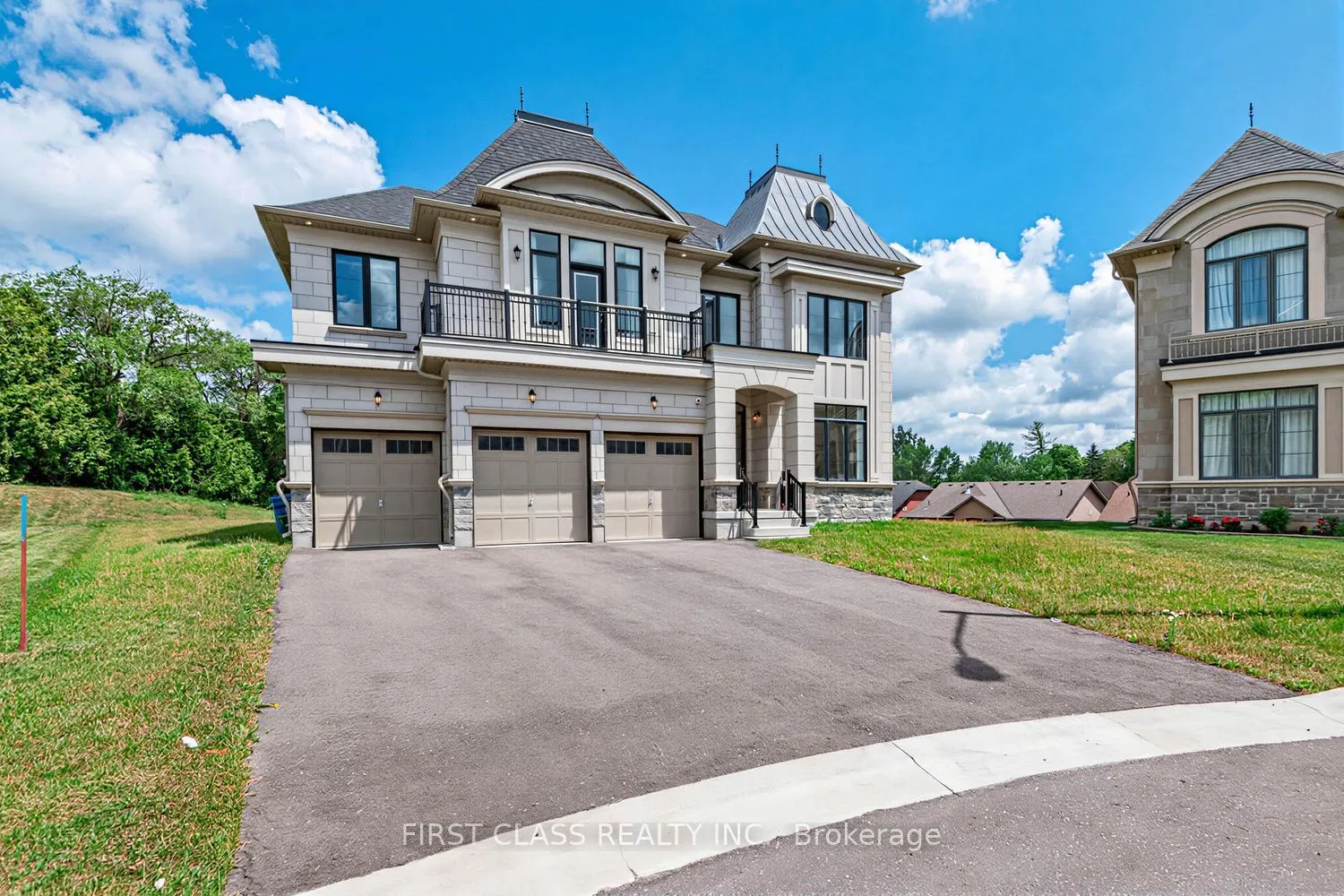 15 Kenneth Campbell Court