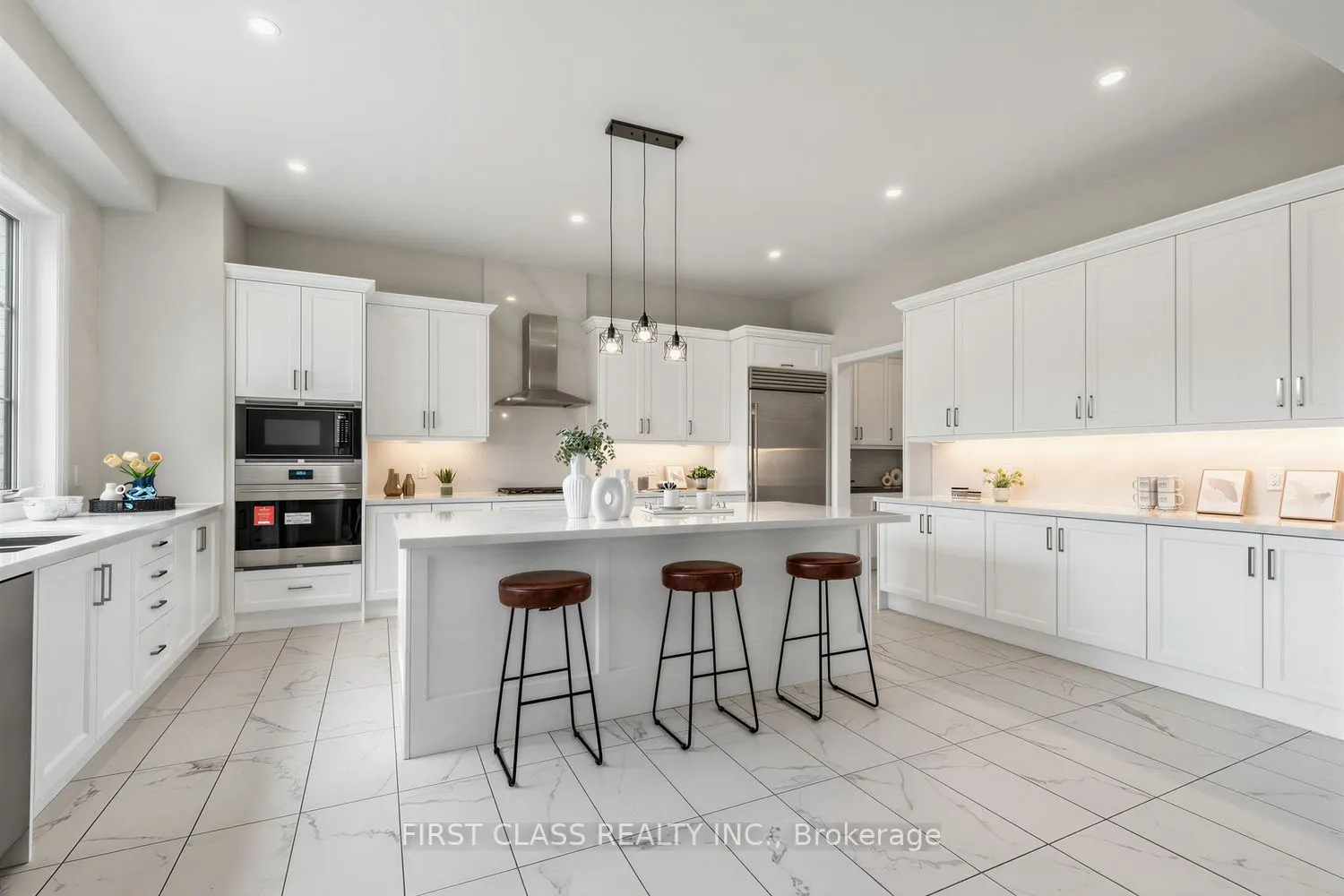 15 Kenneth Campbell Court