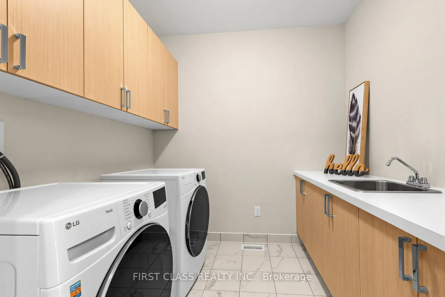 15 Kenneth Campbell Court