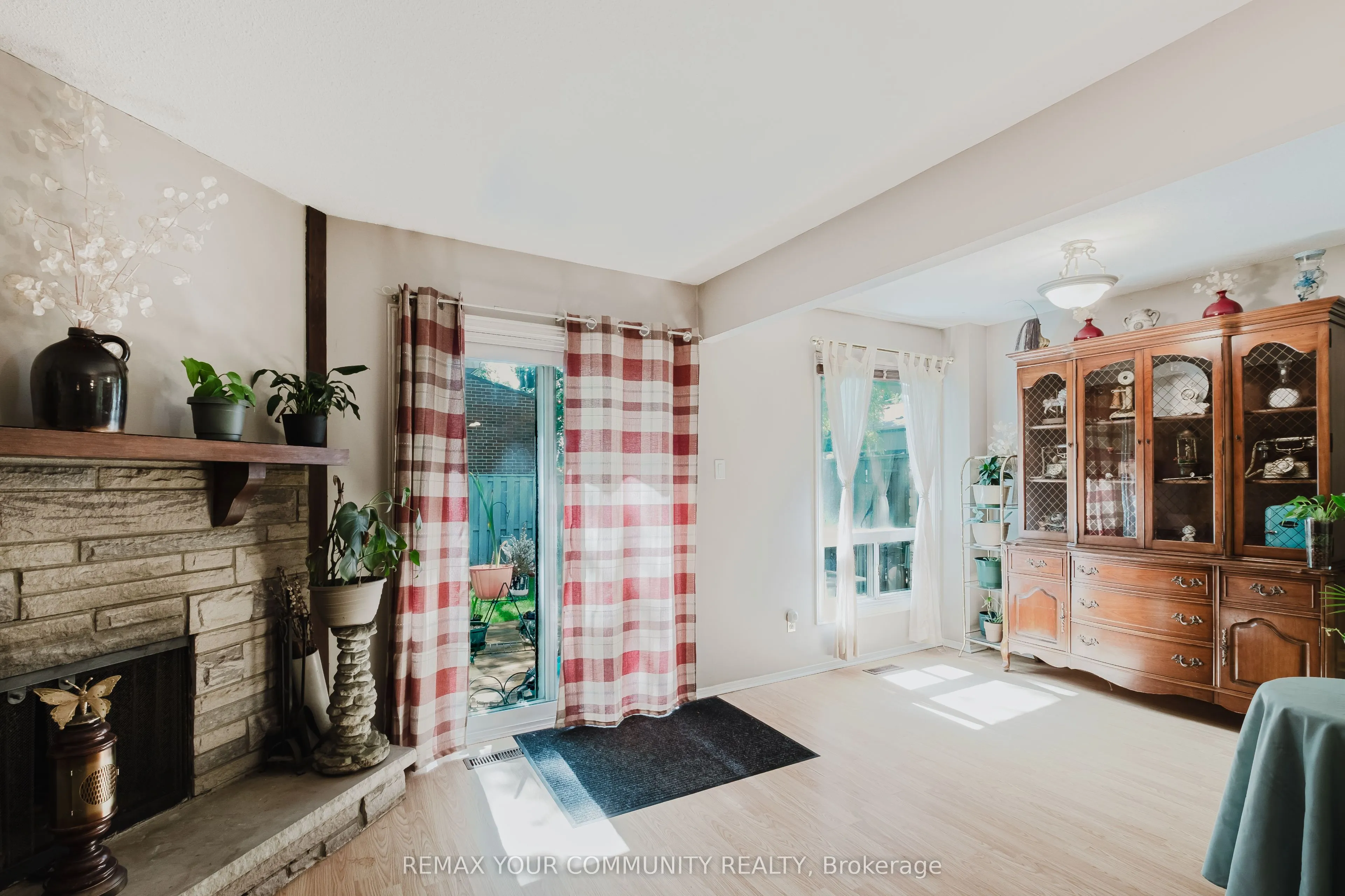 27 Dunkeld Way #37