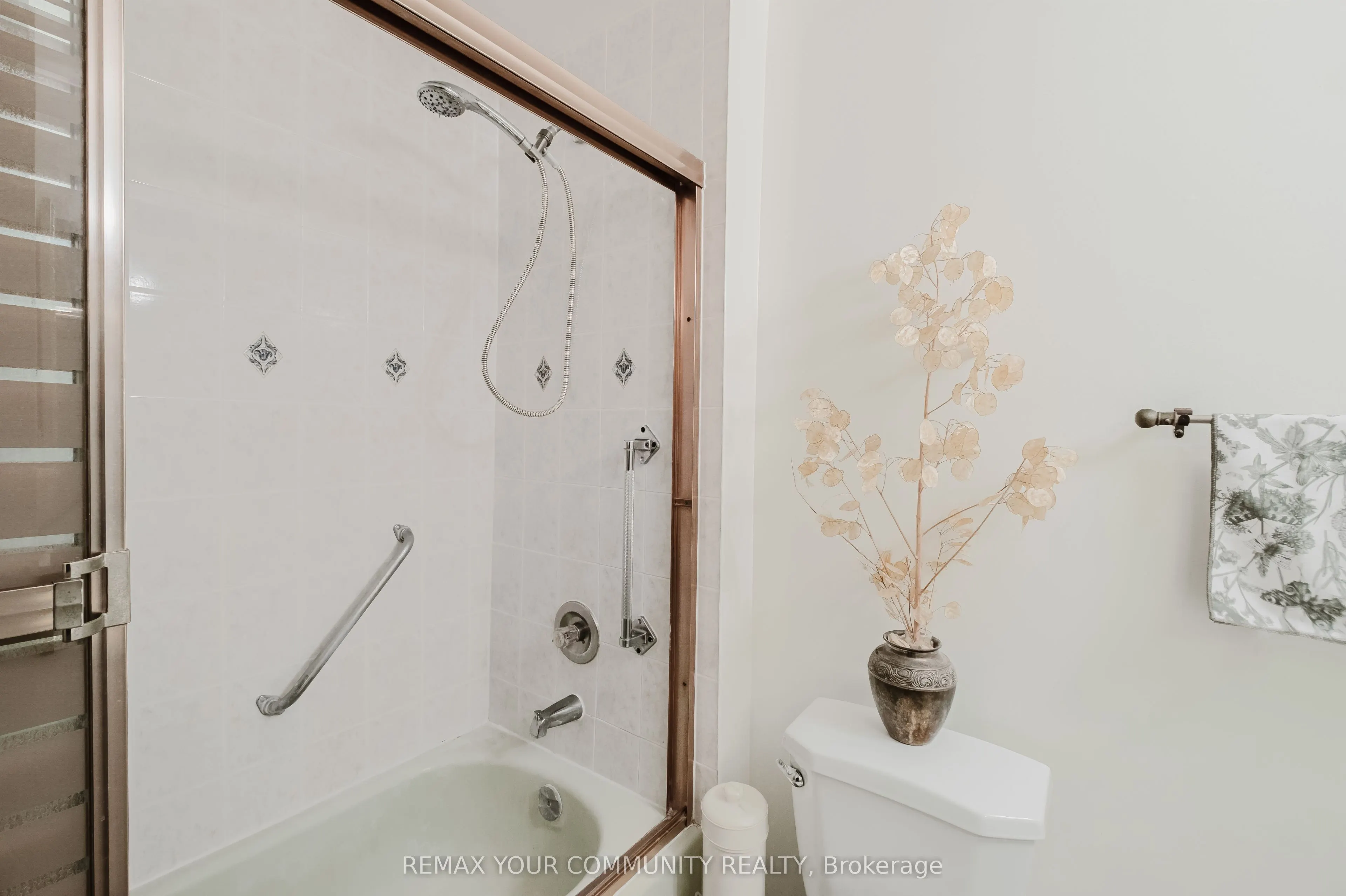27 Dunkeld Way #37