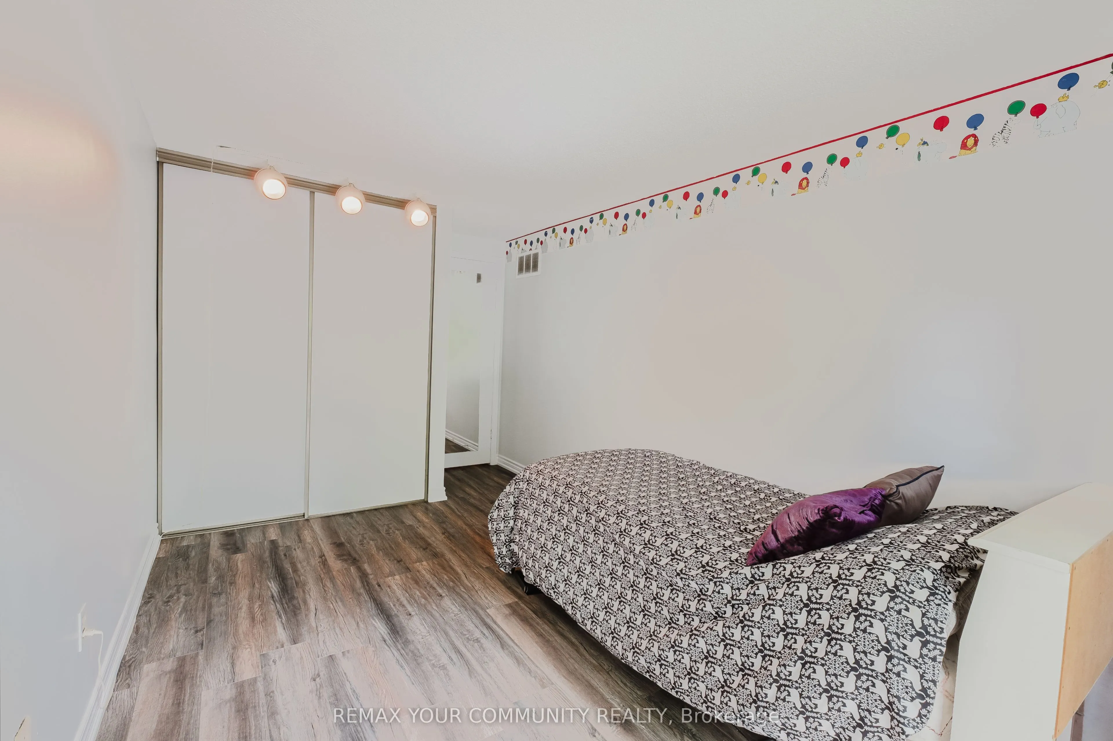 27 Dunkeld Way #37