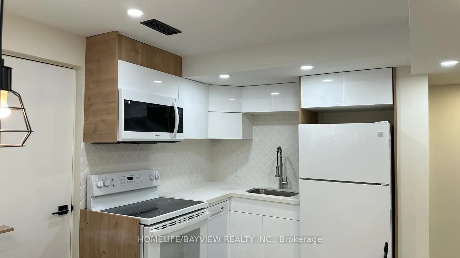128 Adam Place #Lower unit/Basement