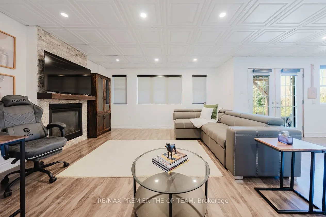 22 Adelia Place