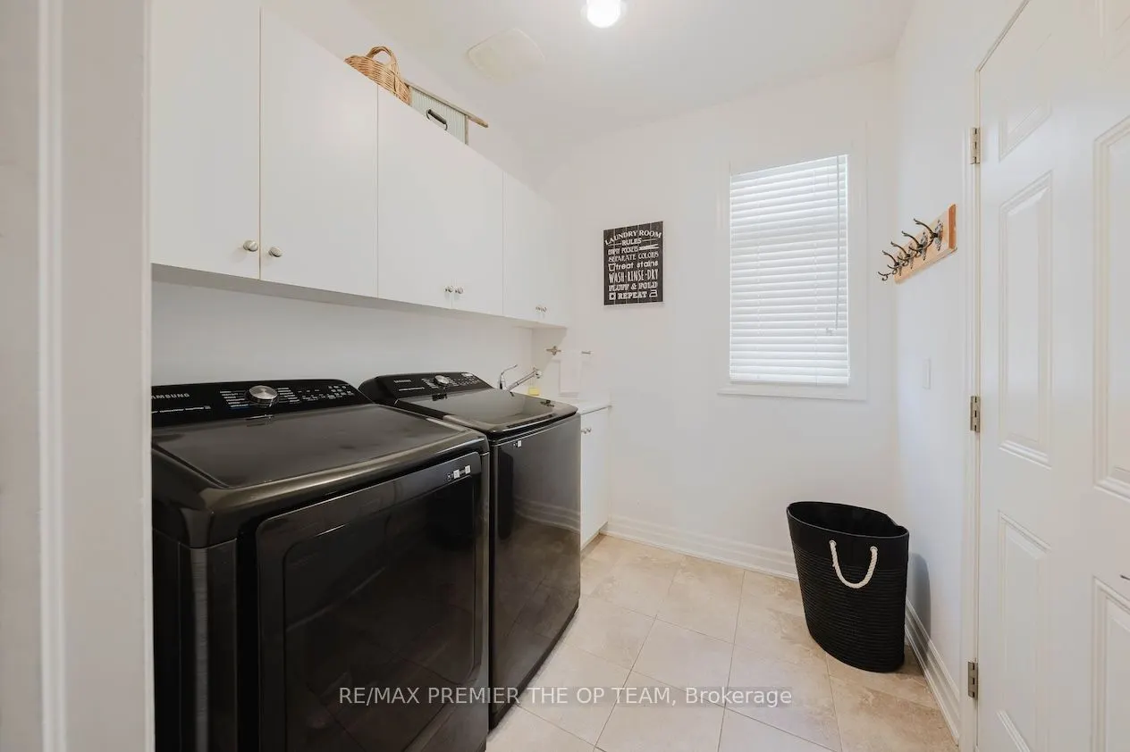 22 Adelia Place