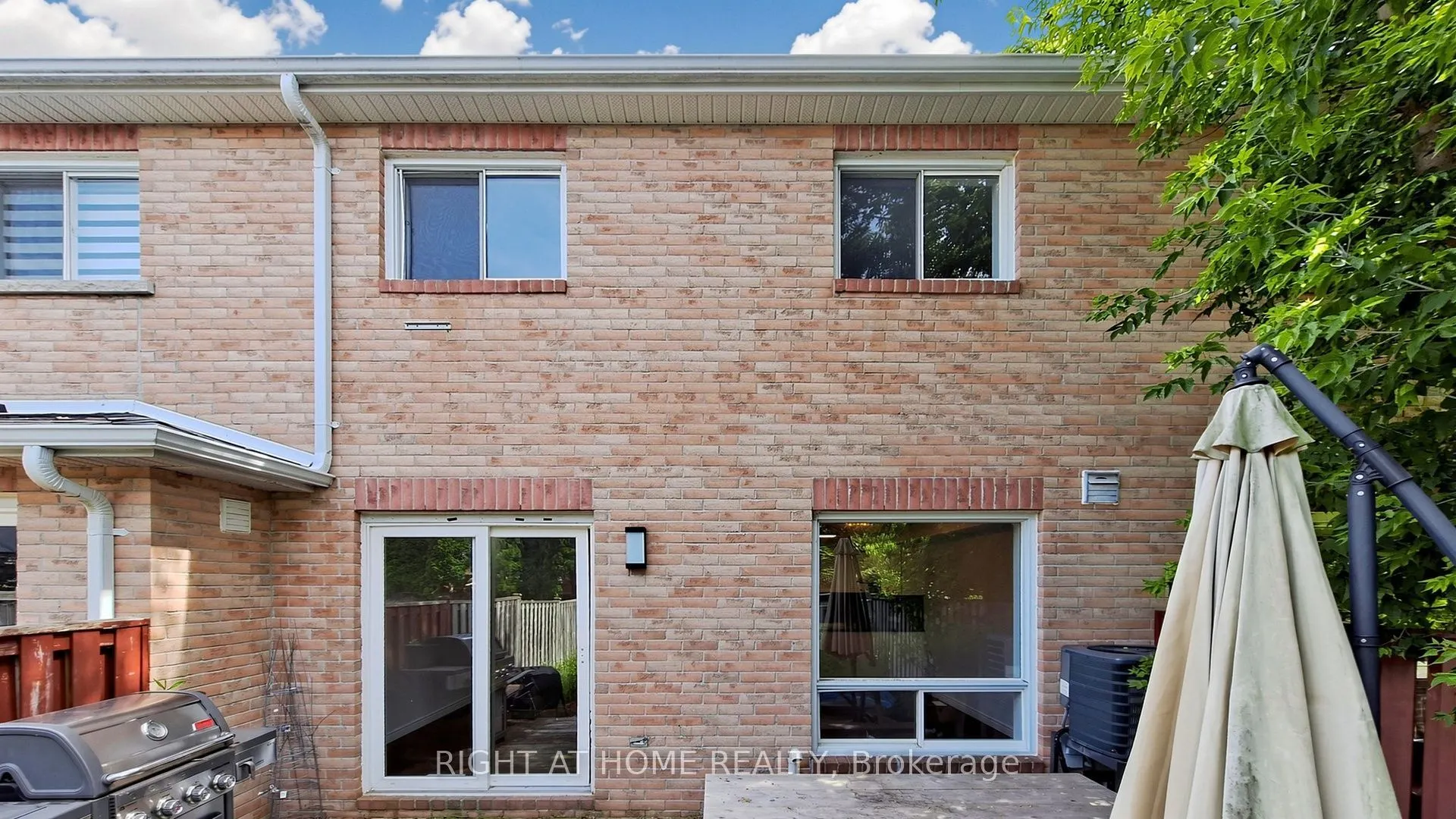 206 Fairwood Drive