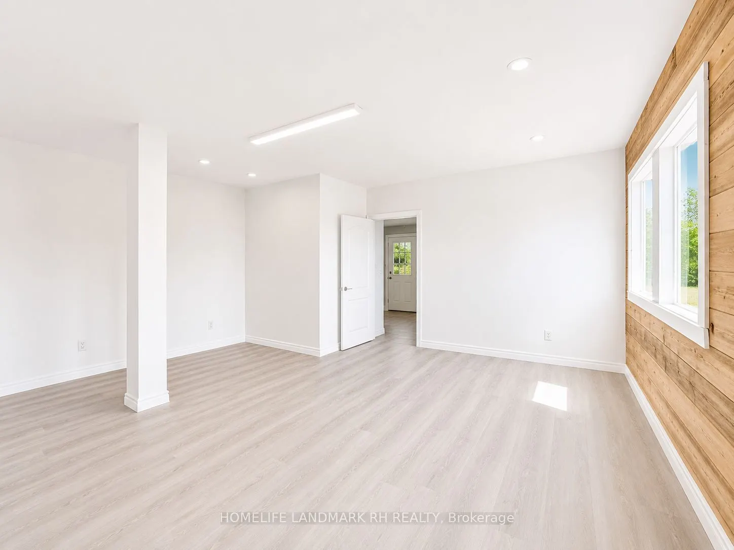 25066 Commodore Road