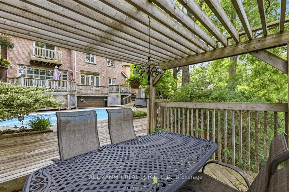 20 Tanglewood Trail