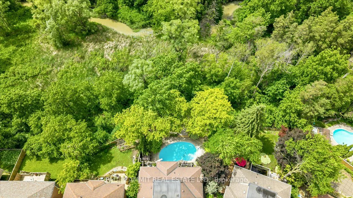 20 Tanglewood Trail