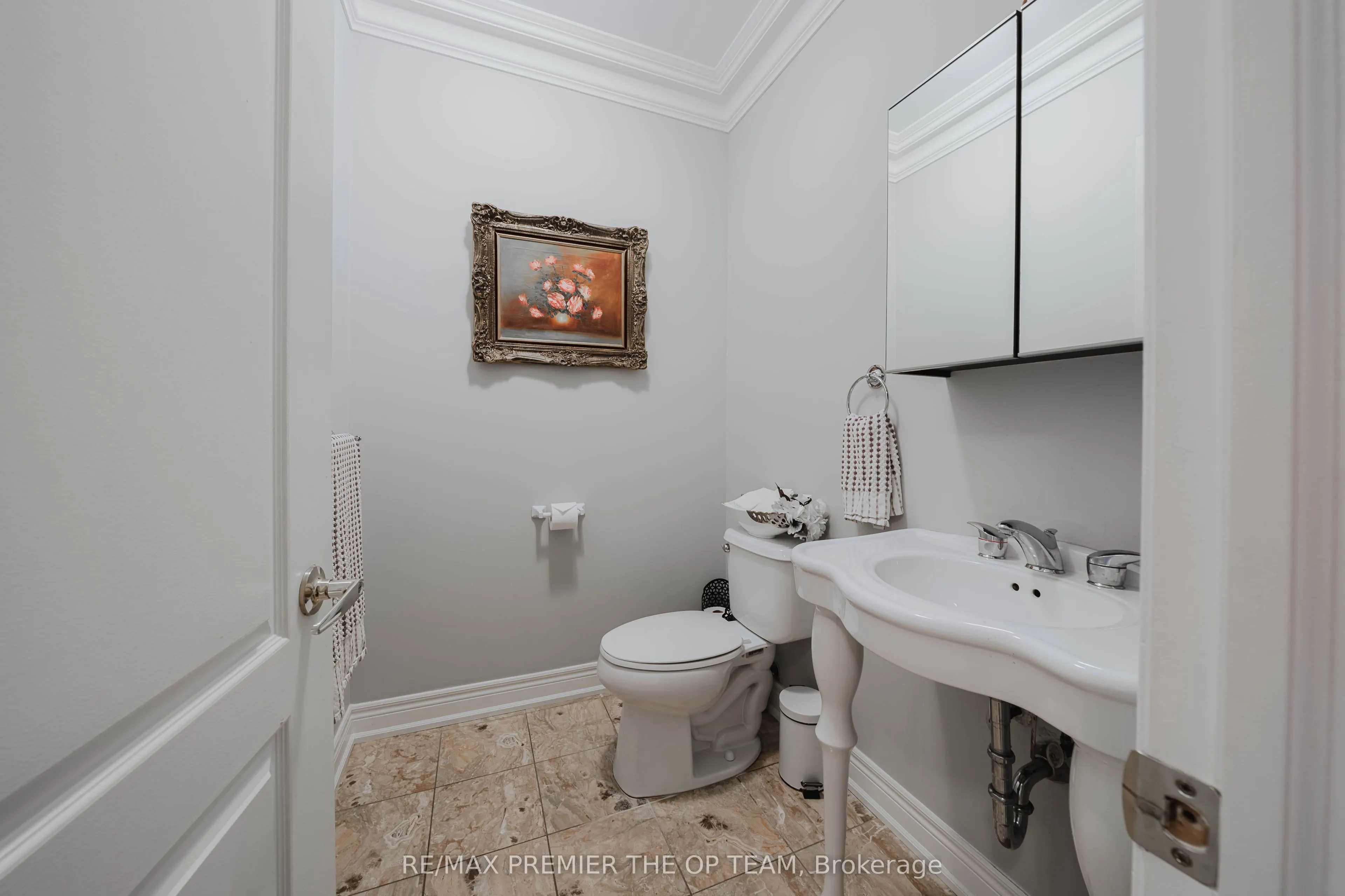 56 Park Ridge Drive #Upper