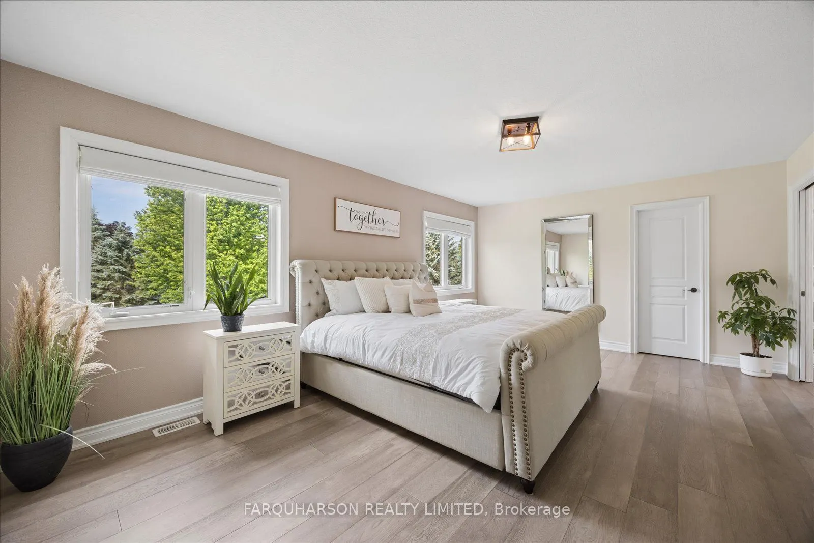 41 Country Club Crescent