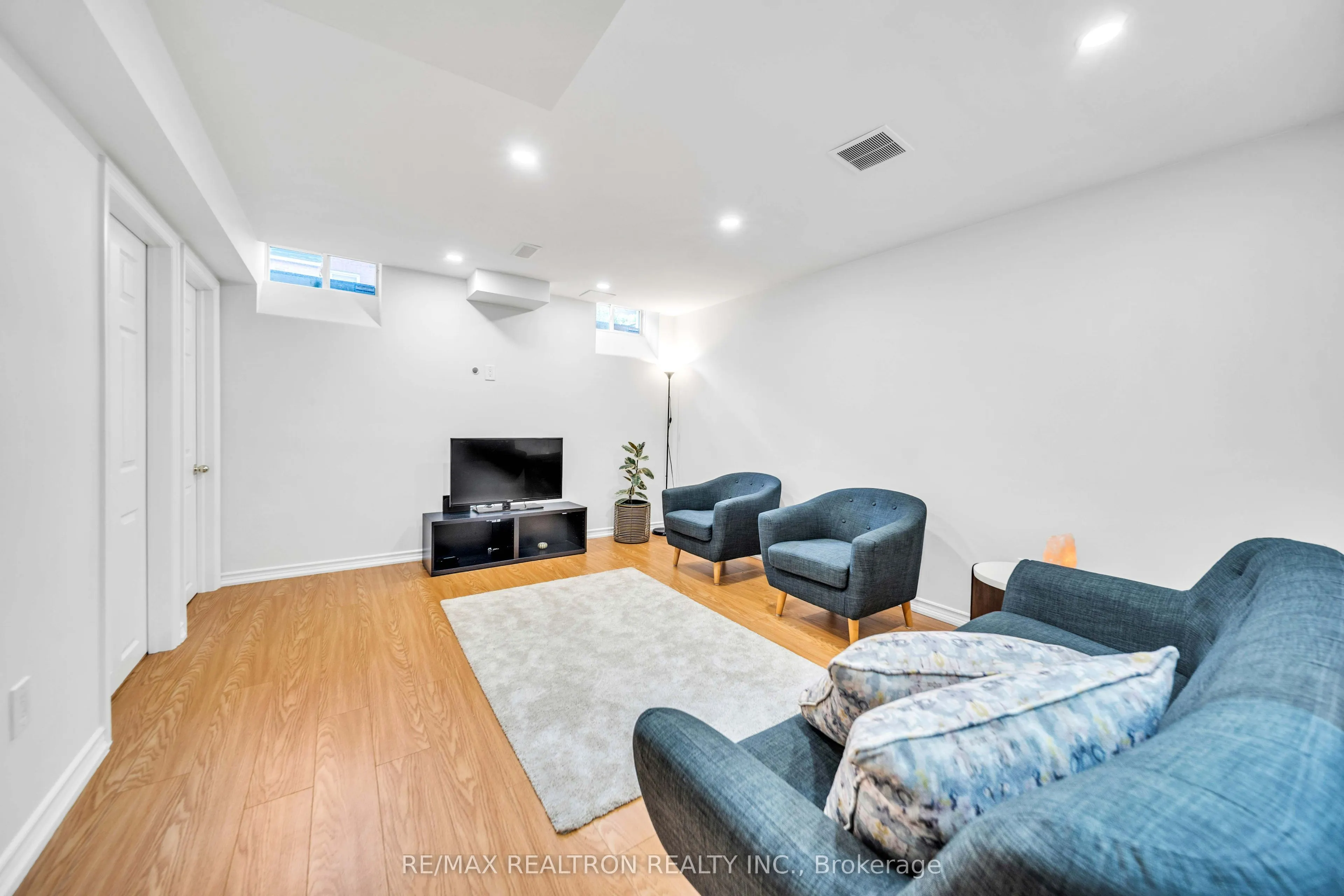 66 Longwood Avenue