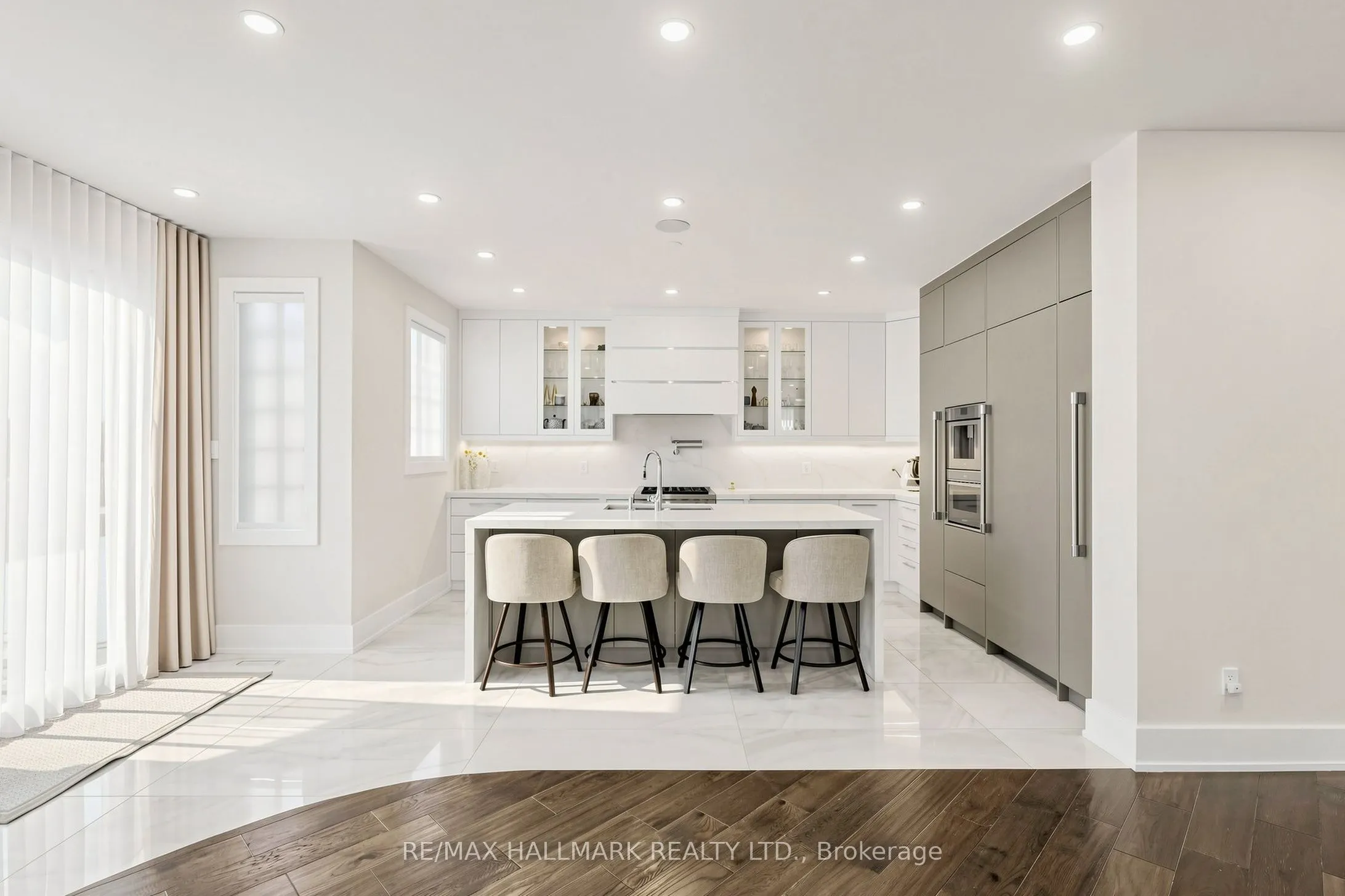 63 Willett Crescent