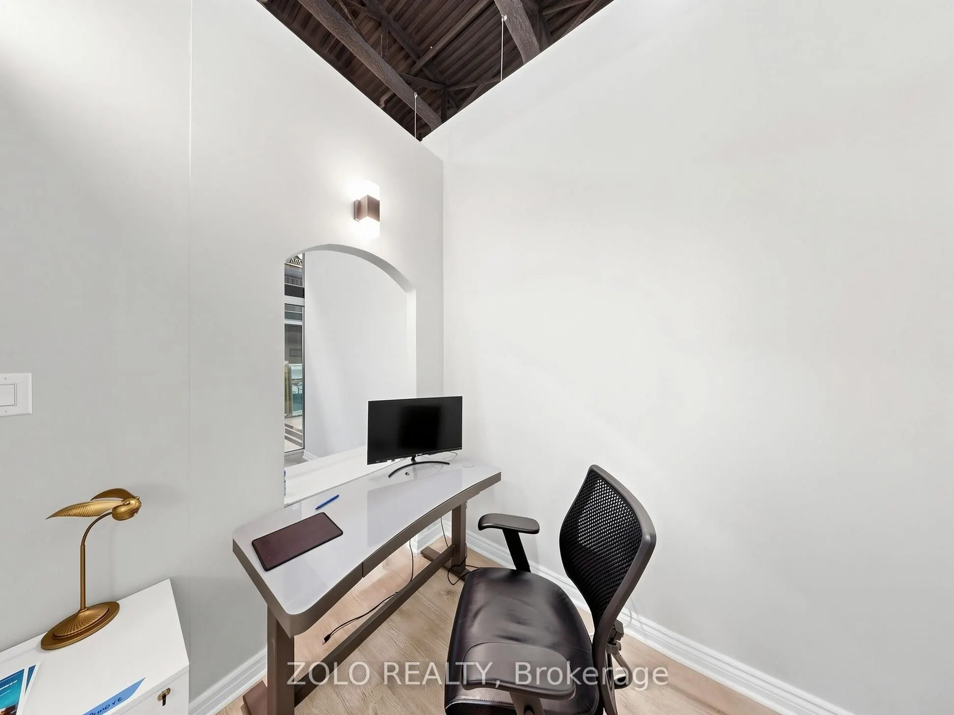 7250 Keele Street #C (254)